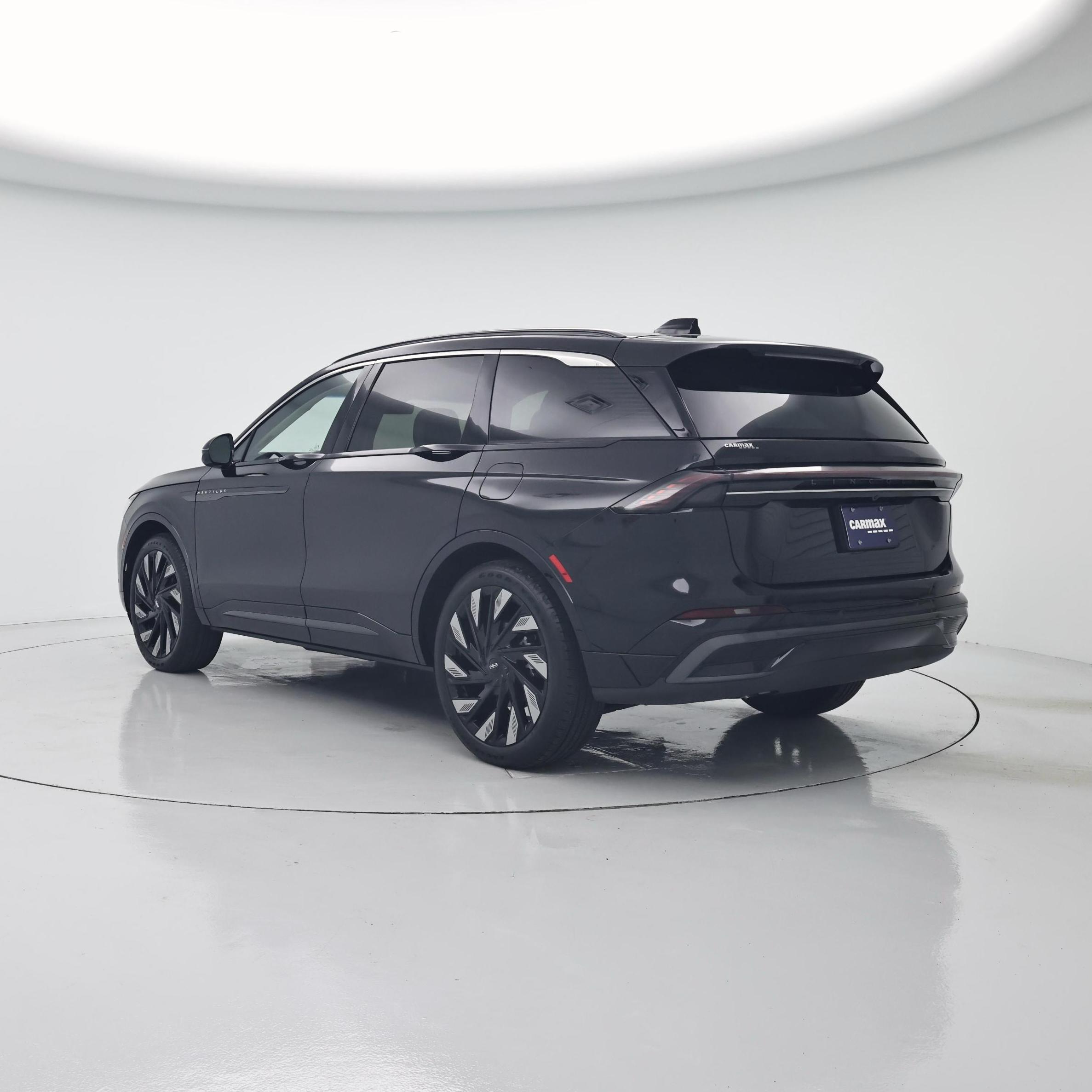 Thumbnail: 2024 Lincoln Nautilus - 2