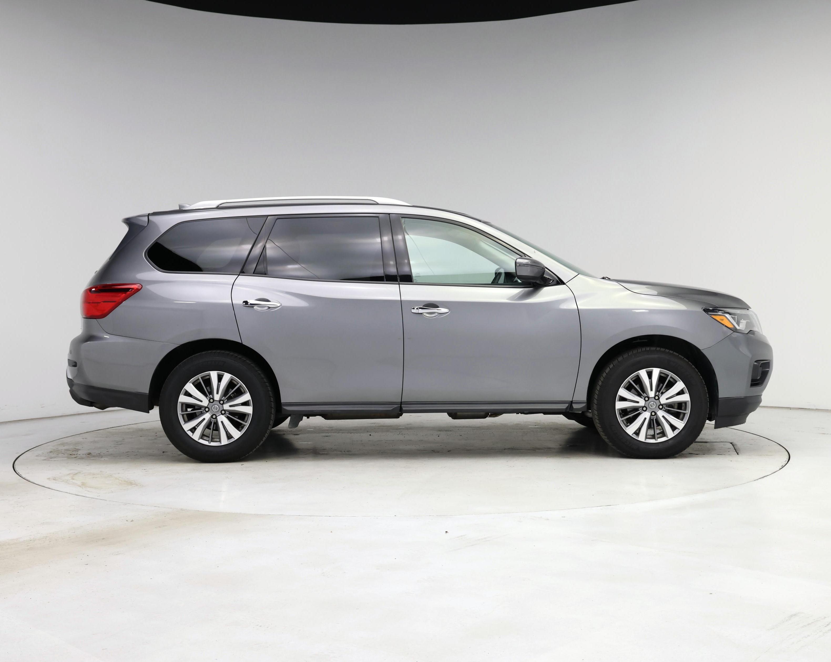 Thumbnail: 2020 Nissan Pathfinder - 7