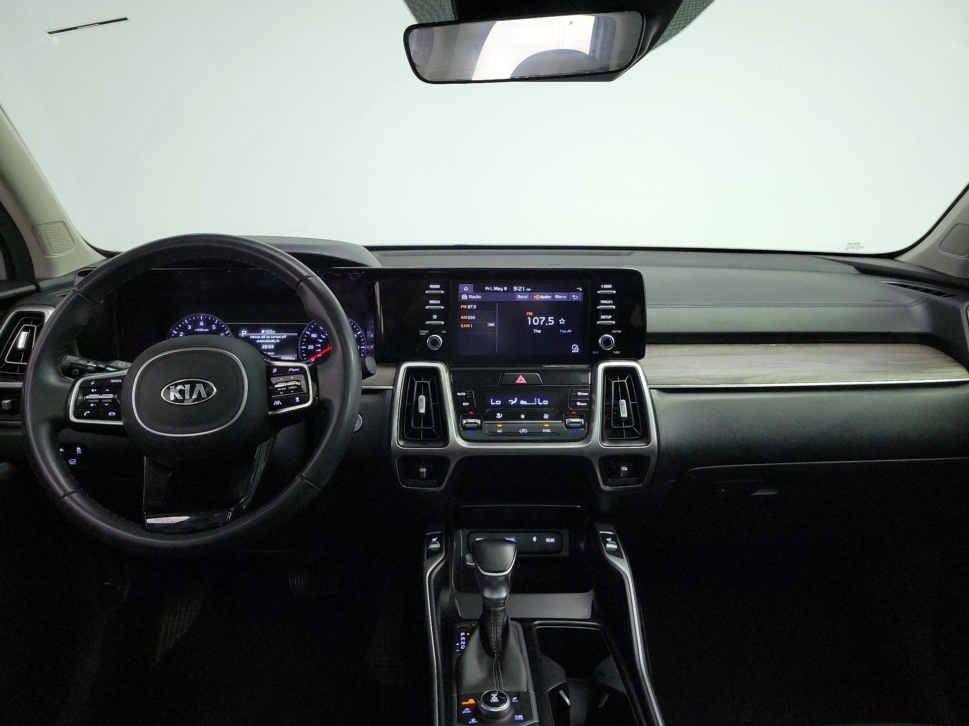 Thumbnail: 2021 Kia Sorento - 9
