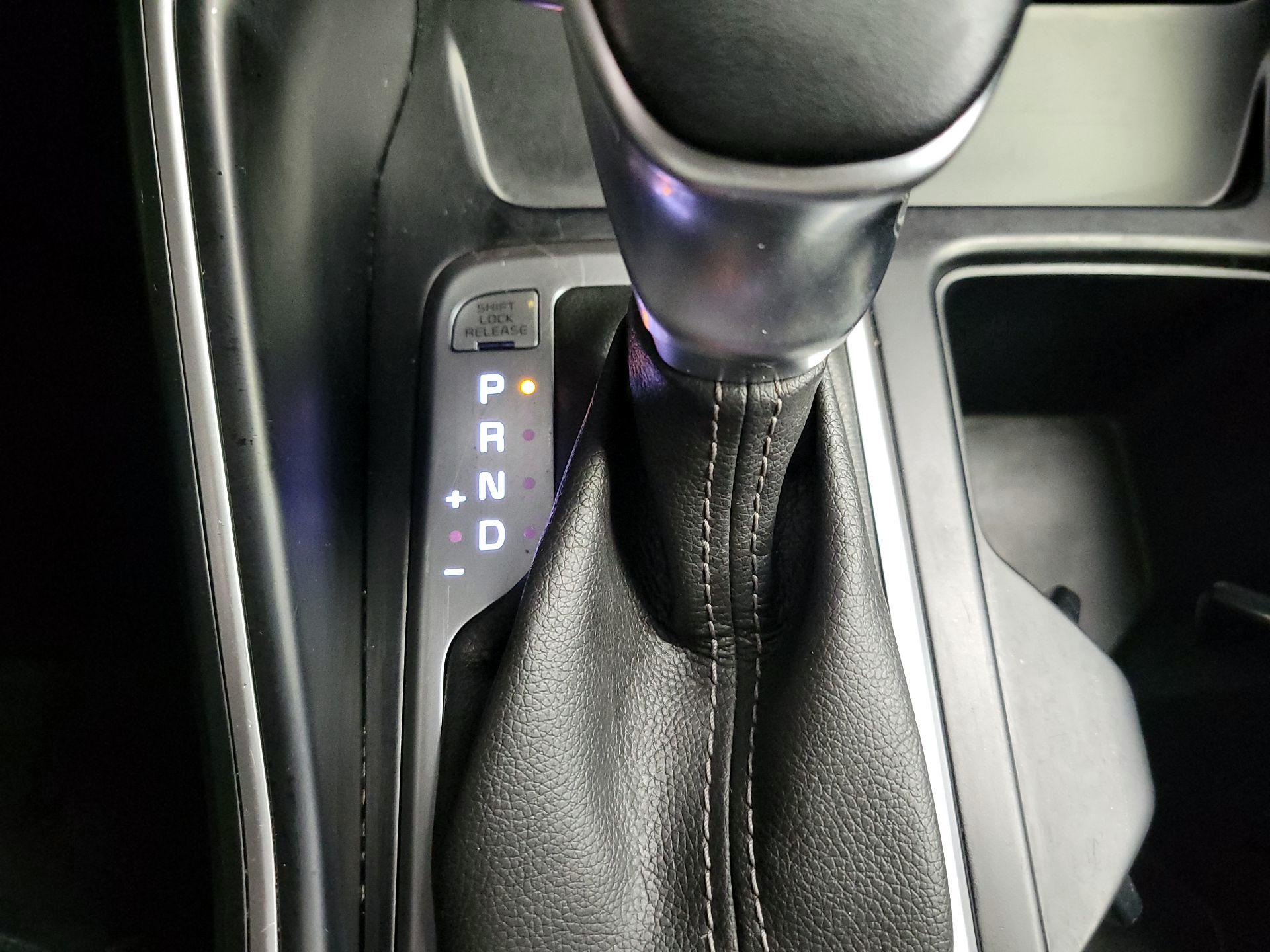 Thumbnail: 2021 Kia Sorento - 18