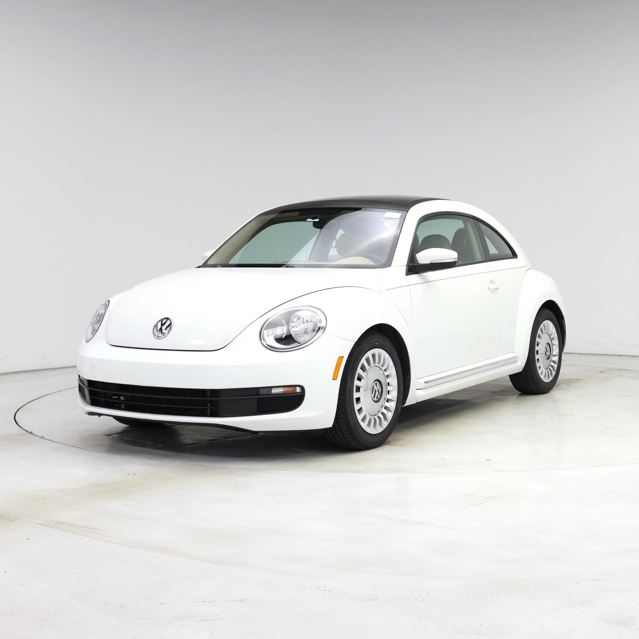 Thumbnail: 2014 Volkswagen Beetle - 4