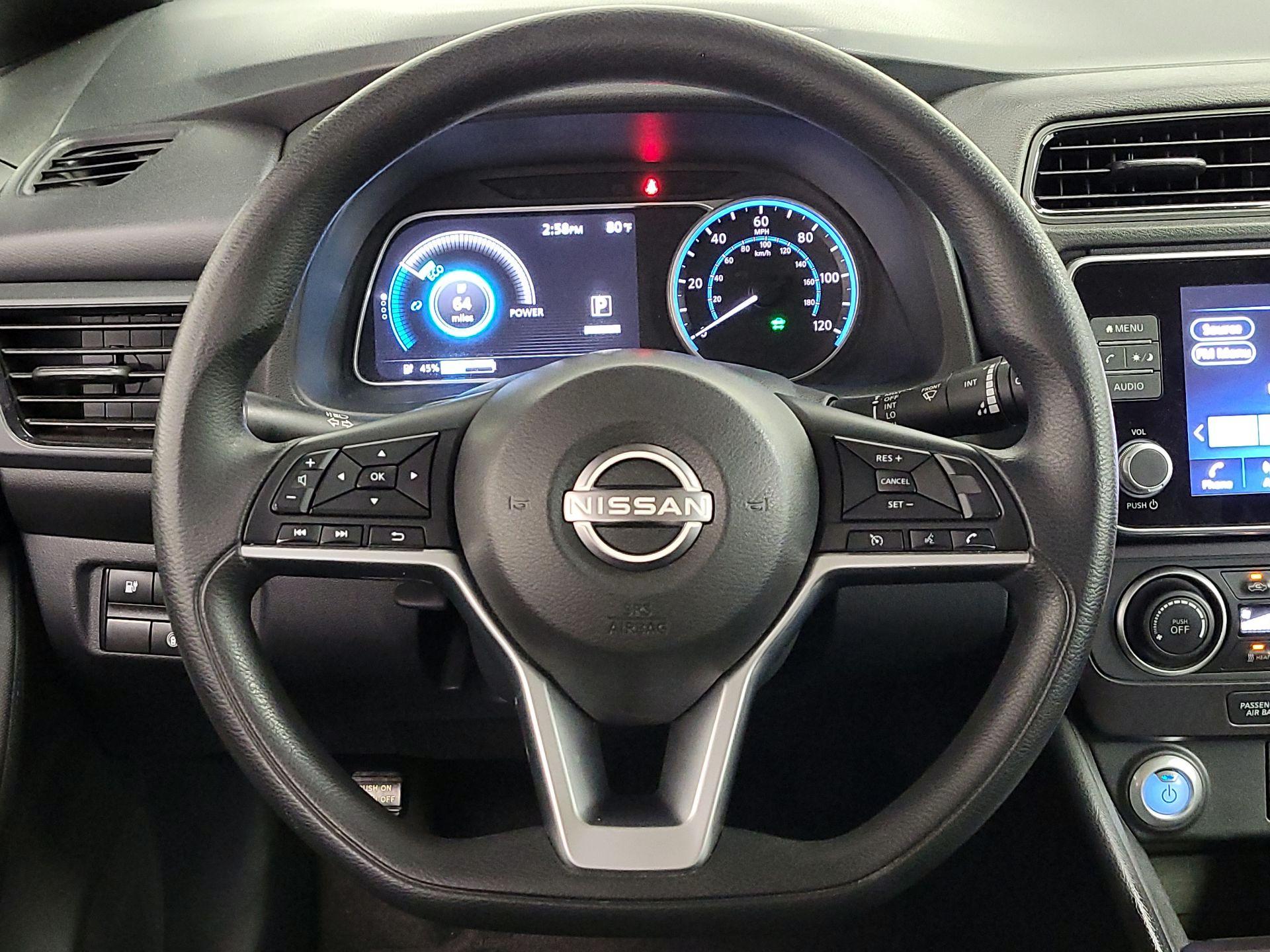 Thumbnail: 2023 Nissan Leaf - 10