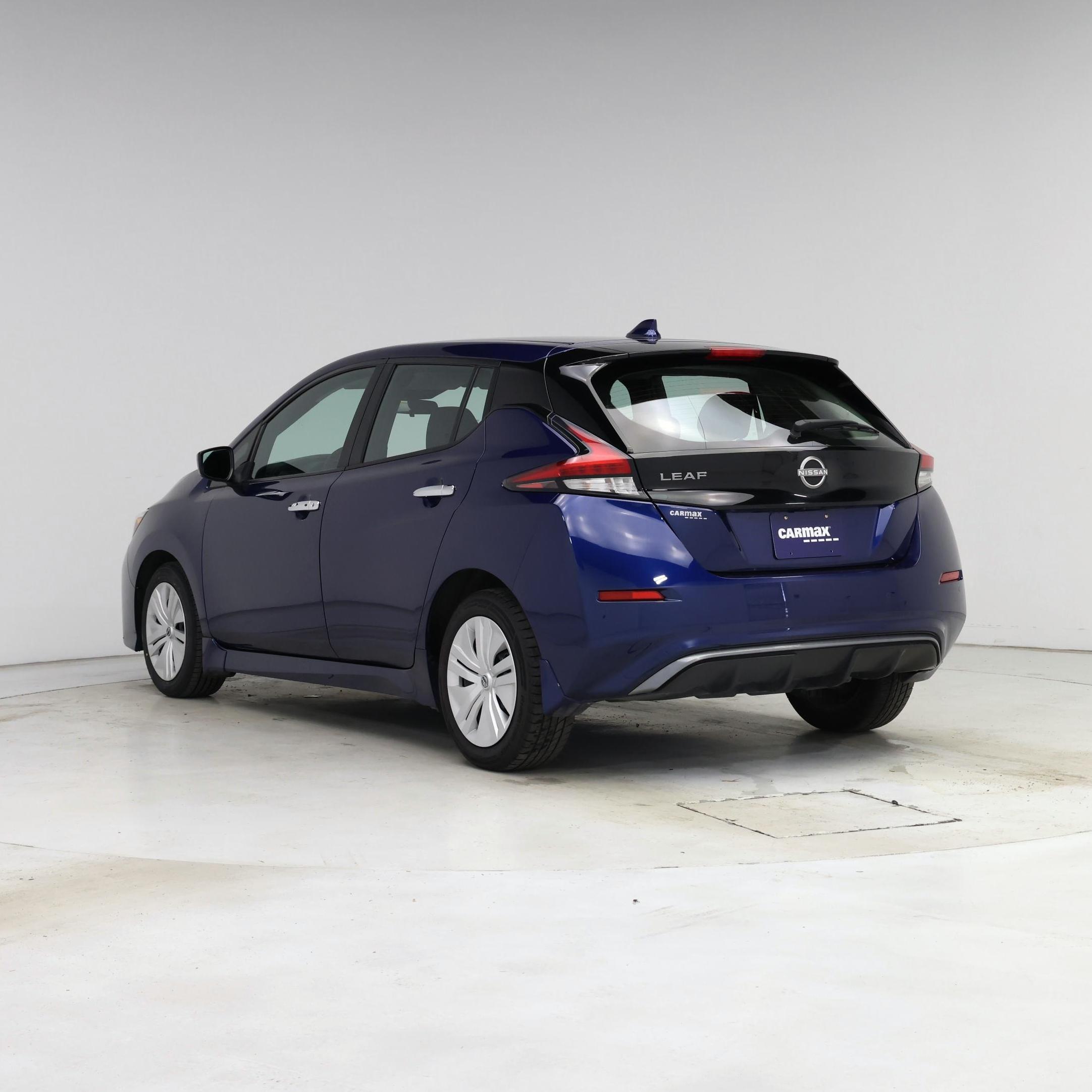 Thumbnail: 2023 Nissan Leaf - 2