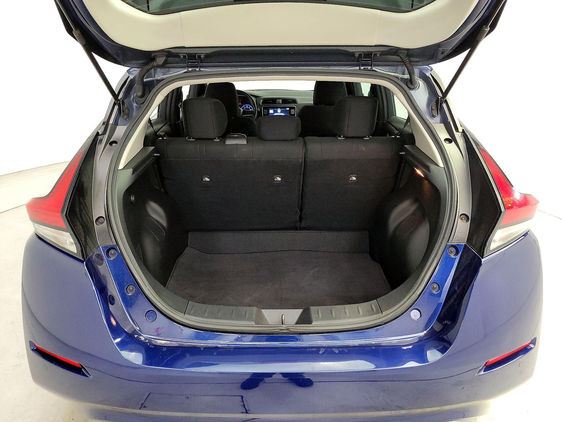 Thumbnail: 2023 Nissan Leaf - 20