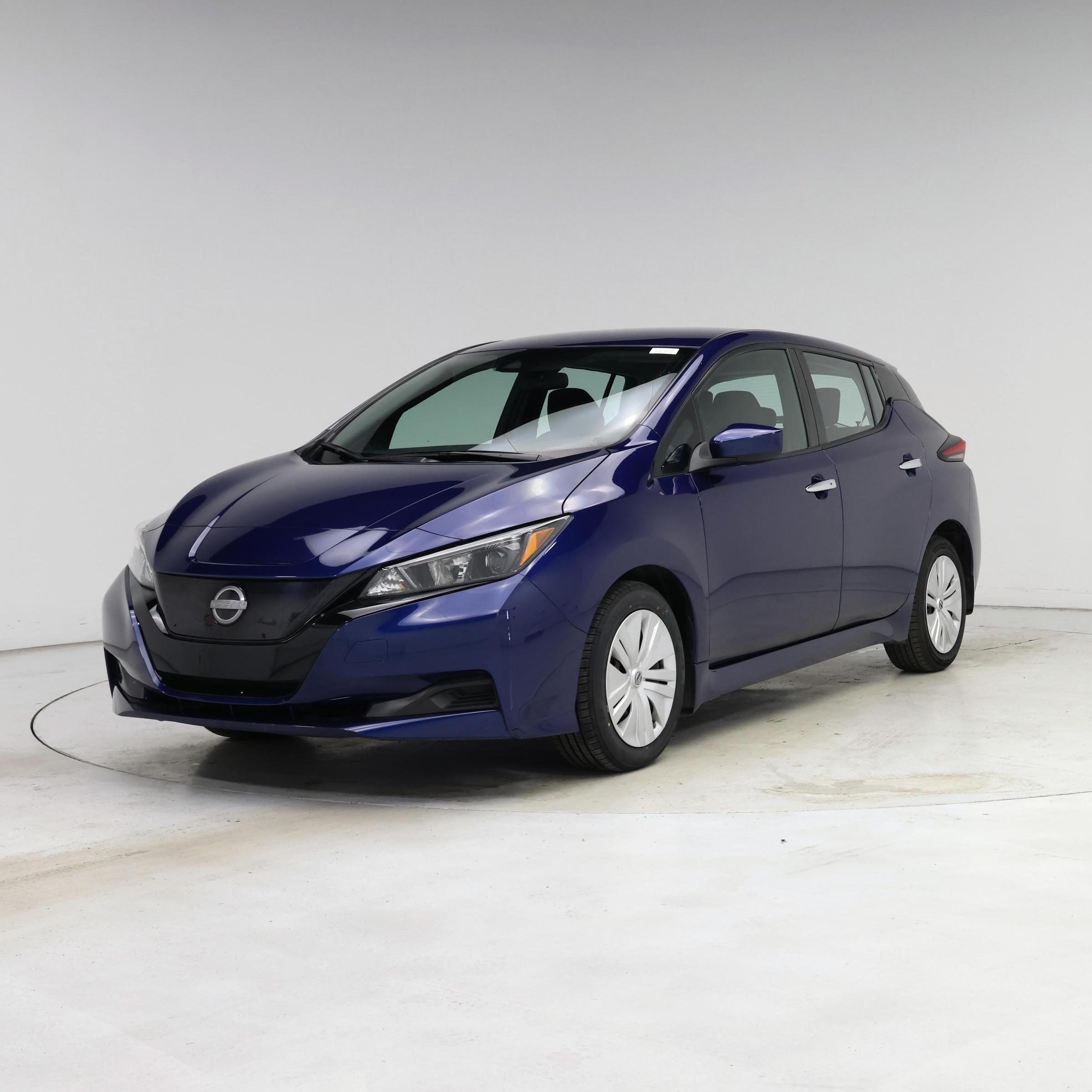 Thumbnail: 2023 Nissan Leaf - 4