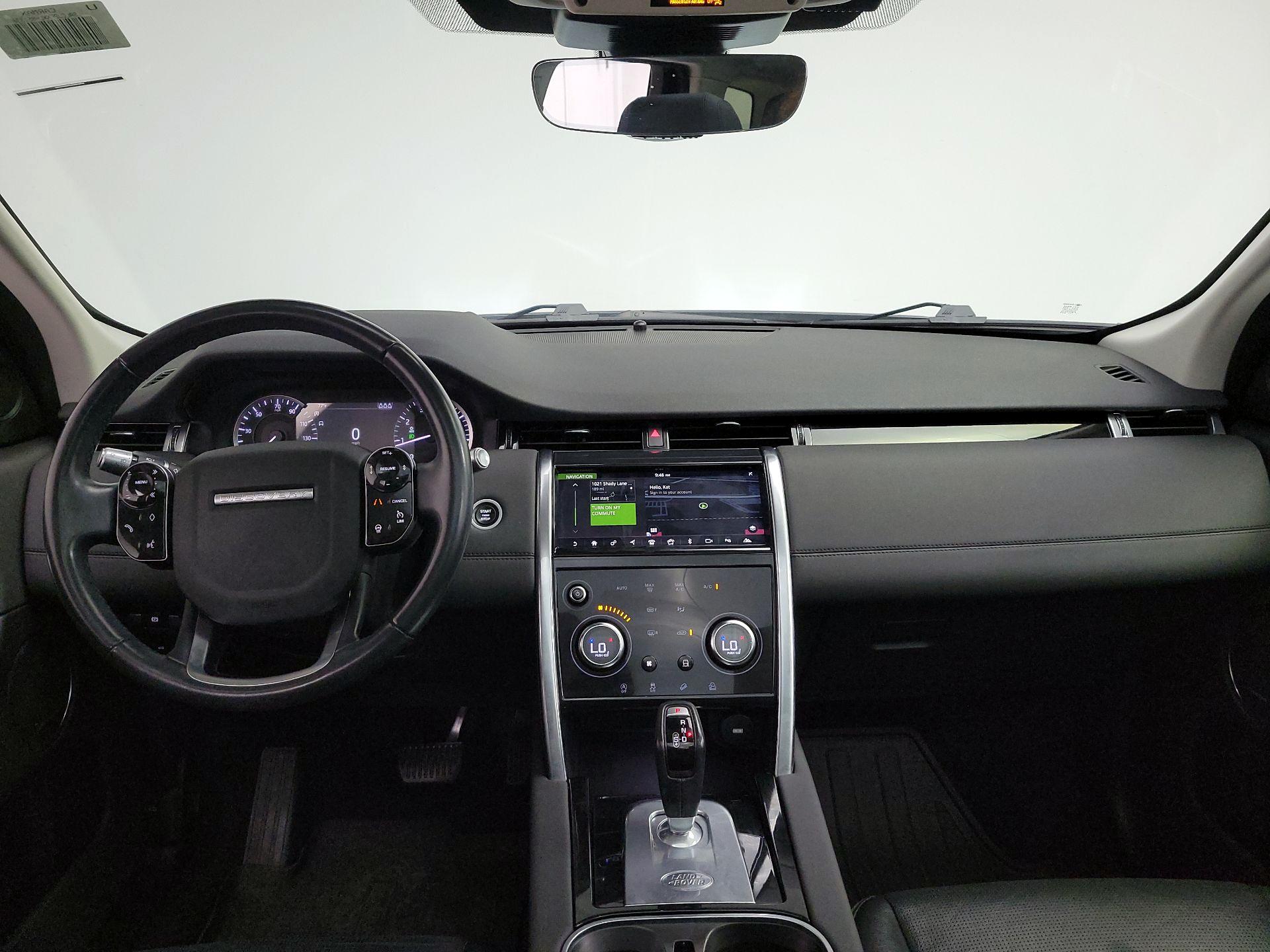 Thumbnail: 2020 Land Rover Discovery Sport - 9