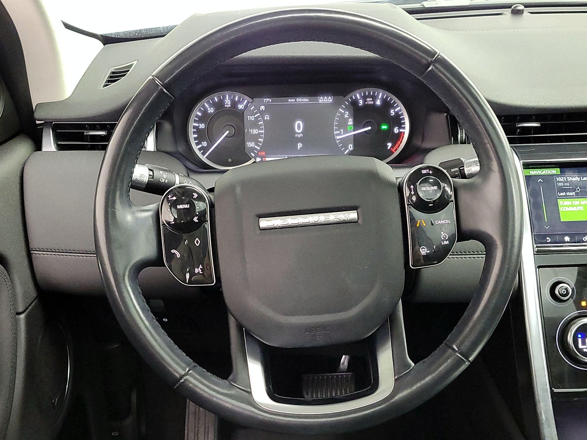 Thumbnail: 2020 Land Rover Discovery Sport - 10
