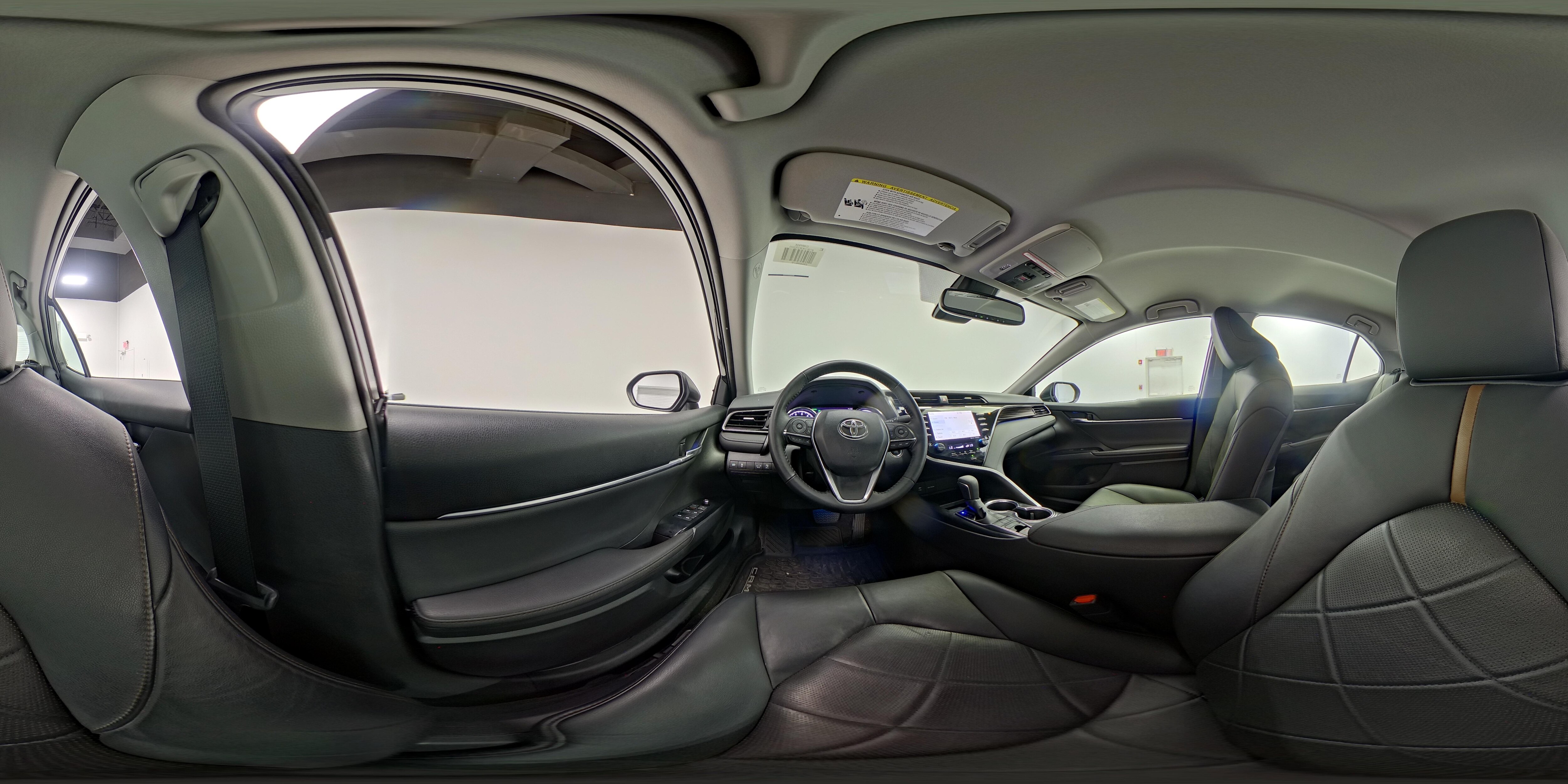 2019 Toyota Camry XLE - Photo 26