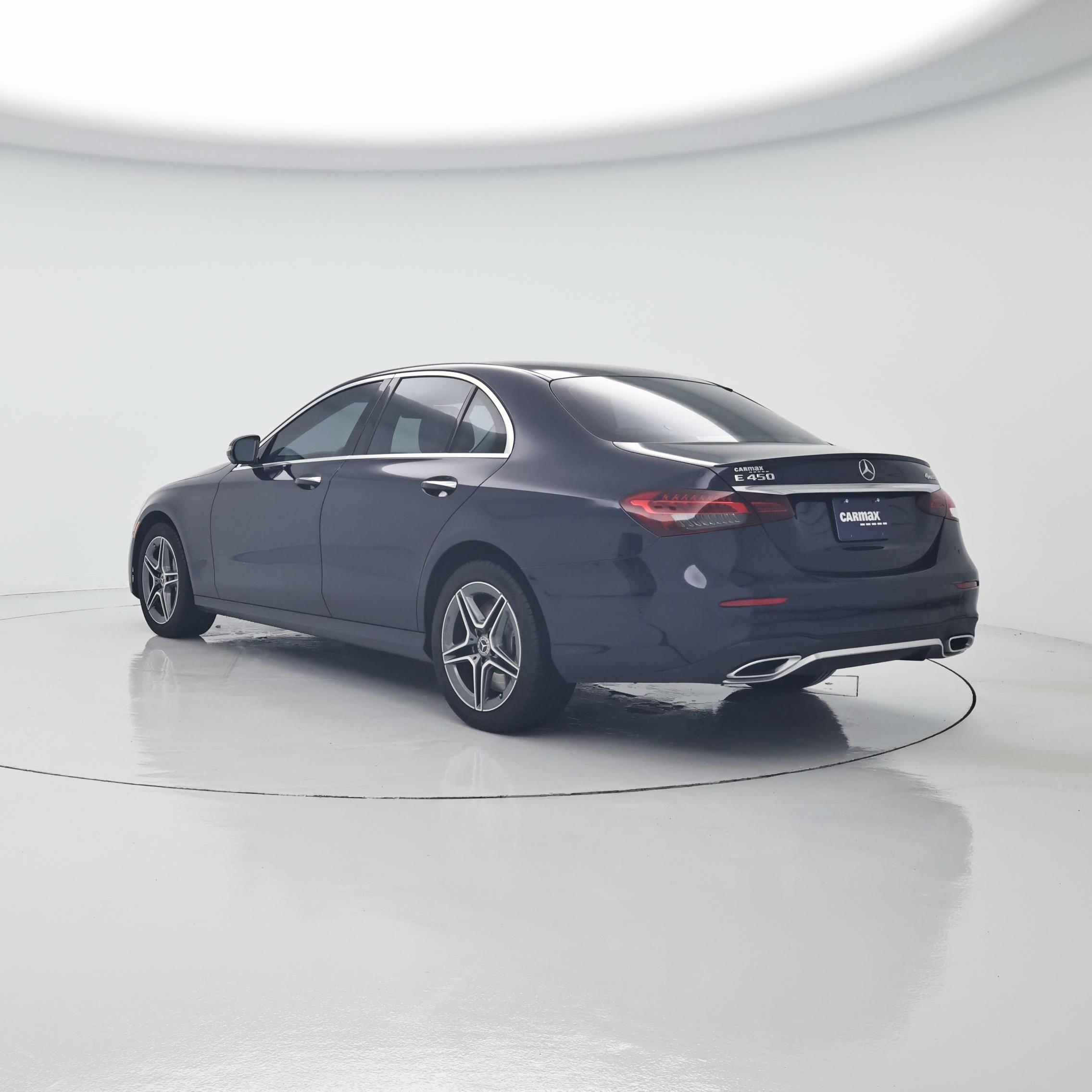Thumbnail: 2022 Mercedes-Benz E-Class - 2