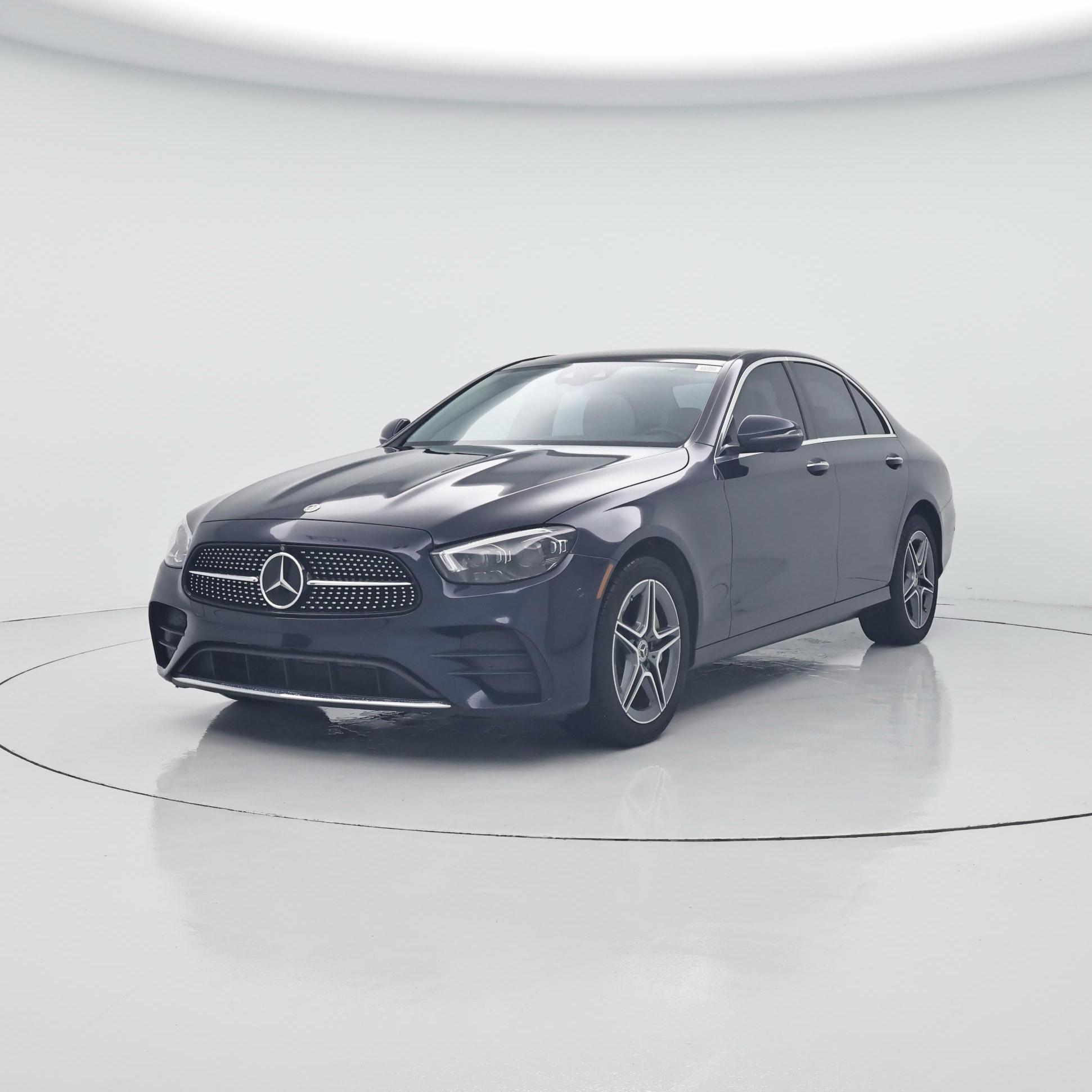 Thumbnail: 2022 Mercedes-Benz E-Class - 4