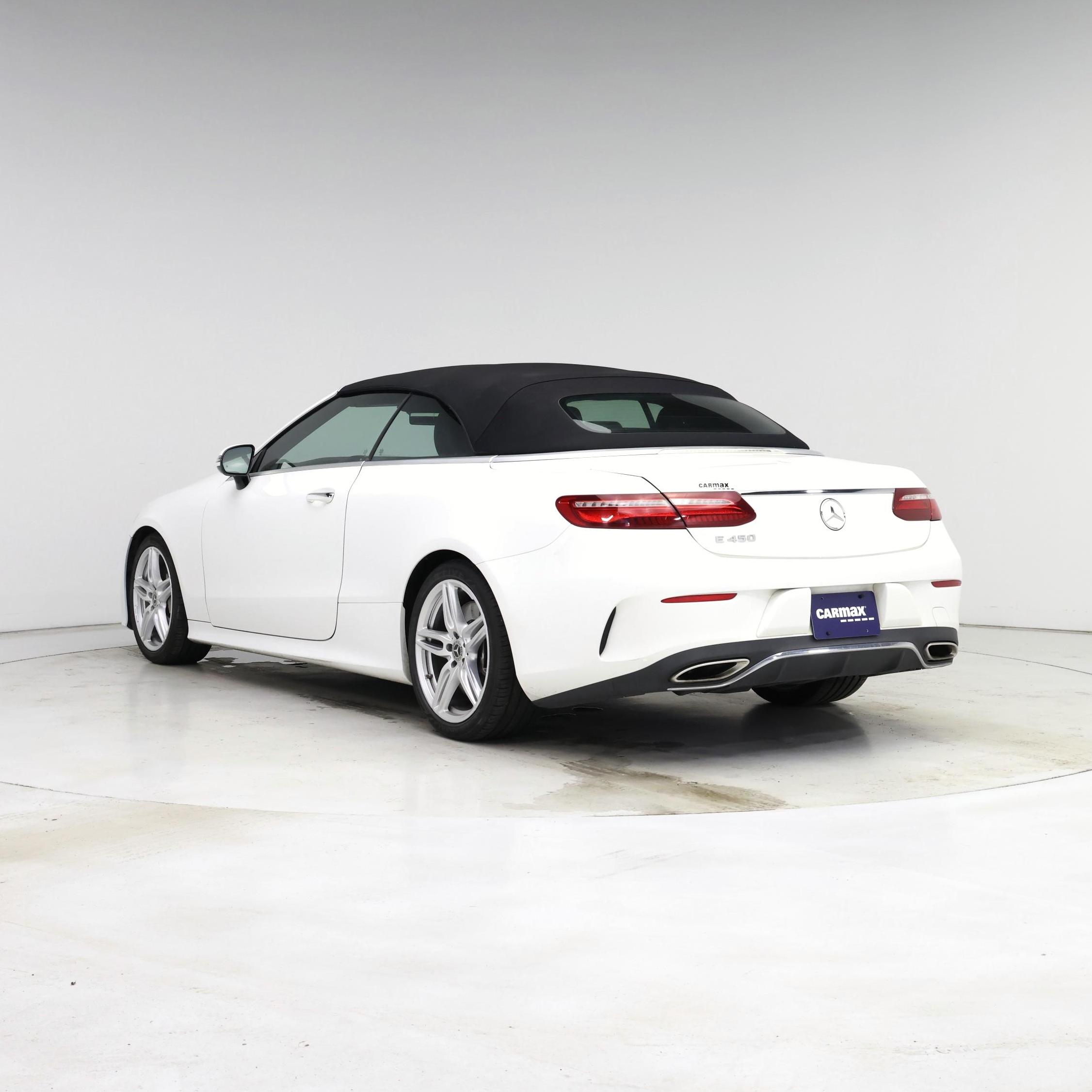 Thumbnail: 2019 Mercedes-Benz E-Class - 2