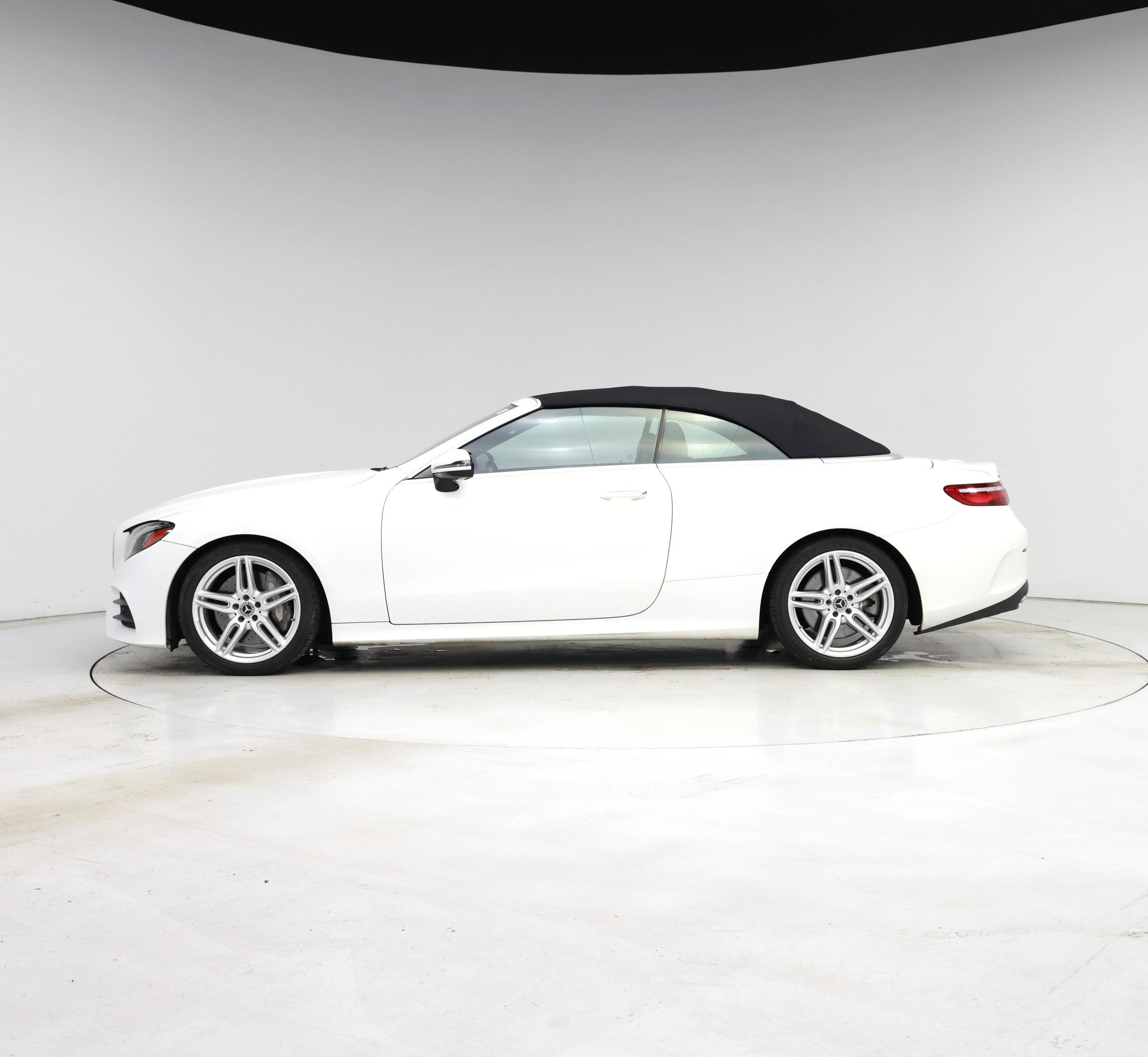 Thumbnail: 2019 Mercedes-Benz E-Class - 3