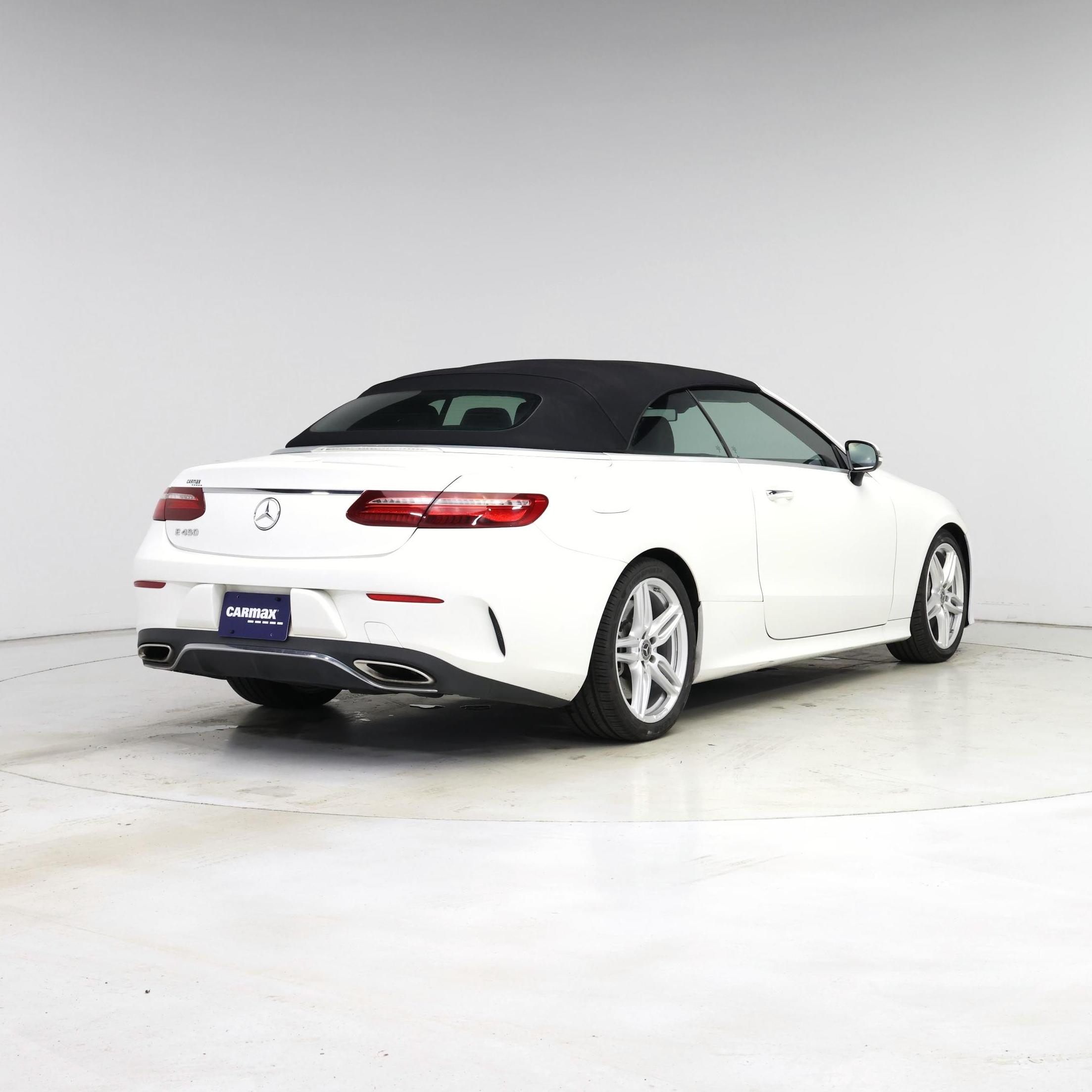 Thumbnail: 2019 Mercedes-Benz E-Class - 8
