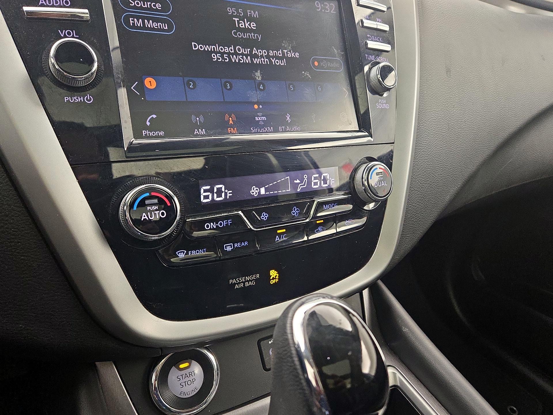 Thumbnail: 2019 Nissan Murano - 16