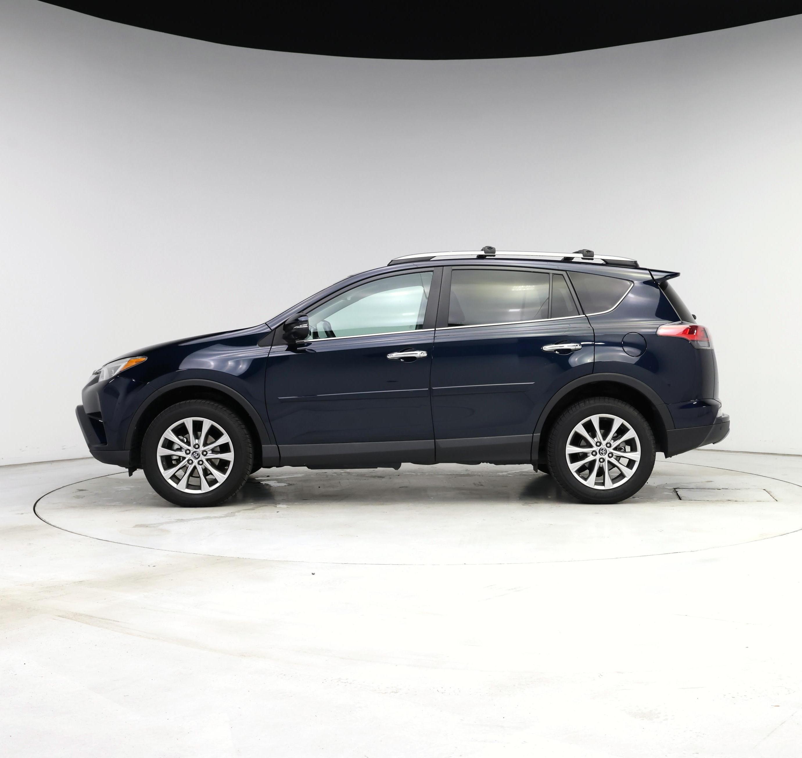 Thumbnail: 2017 Toyota RAV4 - 3