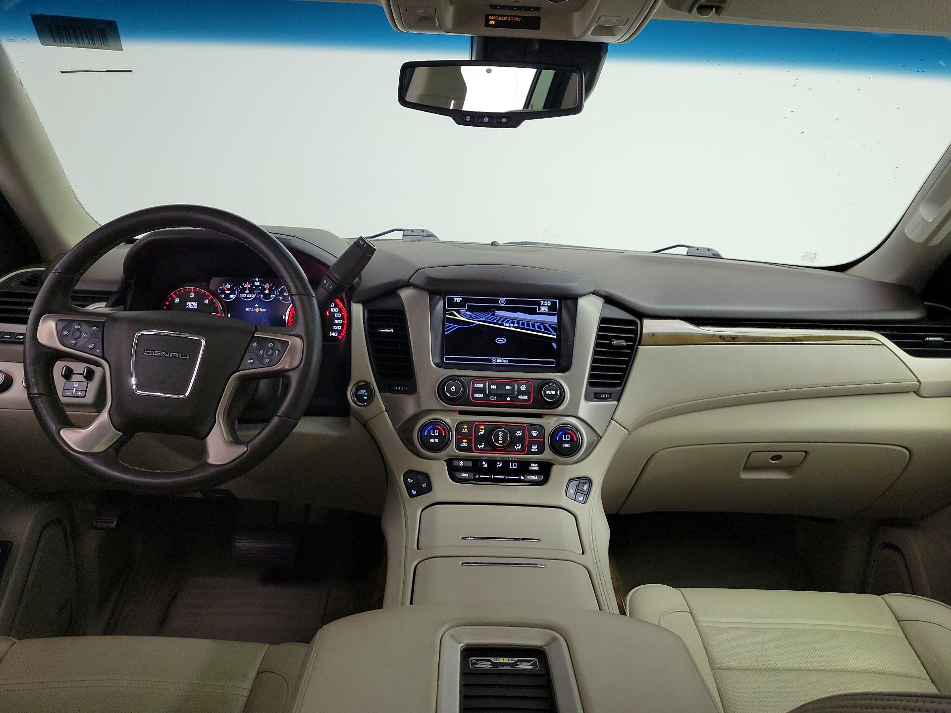 Thumbnail: 2016 GMC Yukon XL - 9