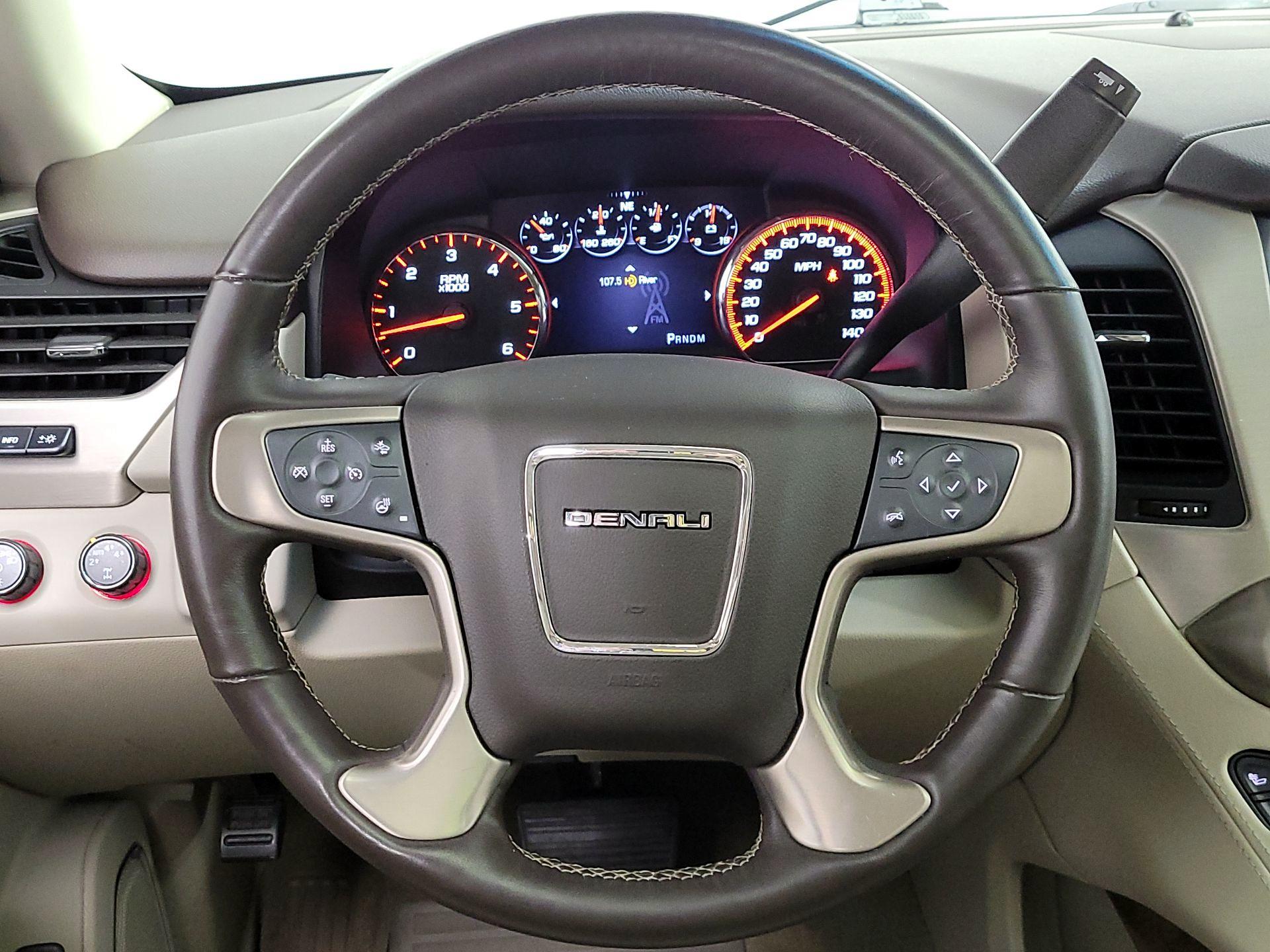 Thumbnail: 2016 GMC Yukon XL - 10