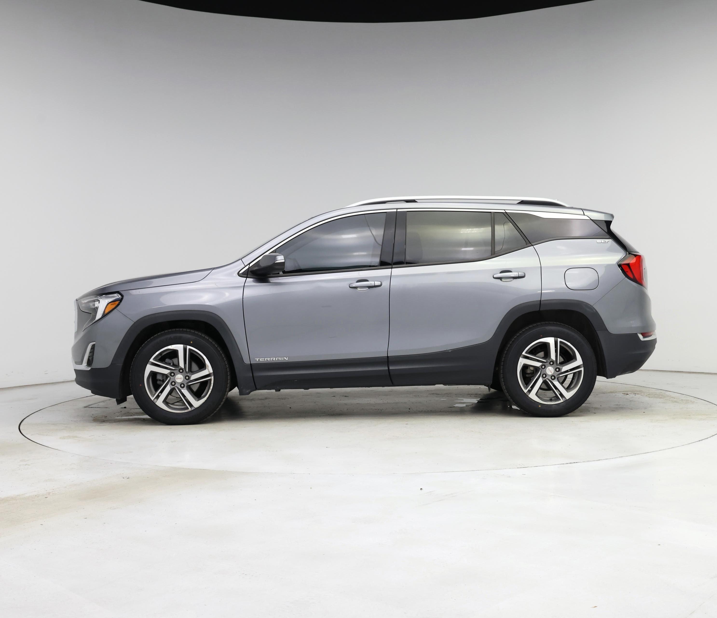 Thumbnail: 2020 GMC Terrain - 3