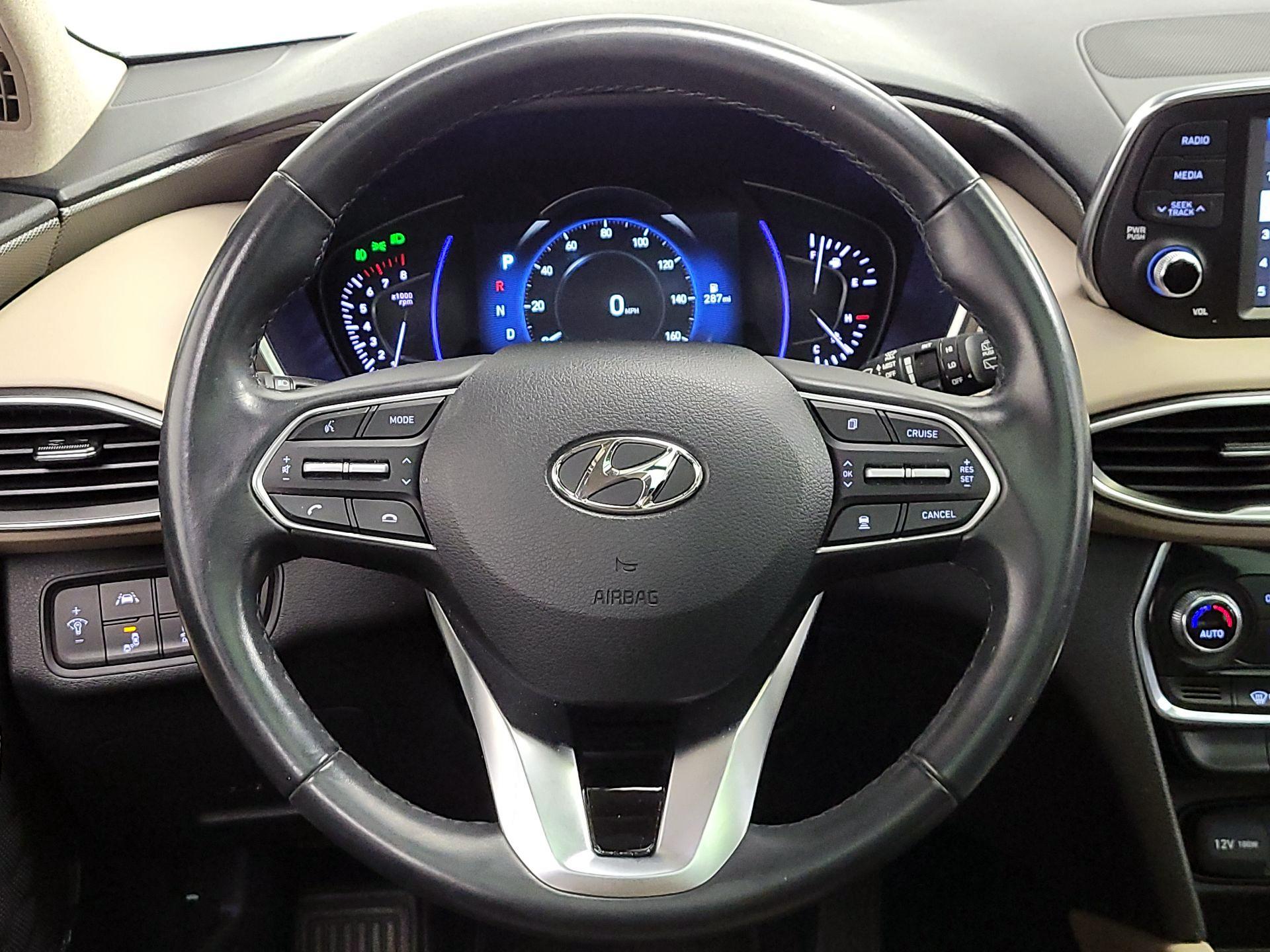 Thumbnail: 2020 Hyundai Santa Fe - 10