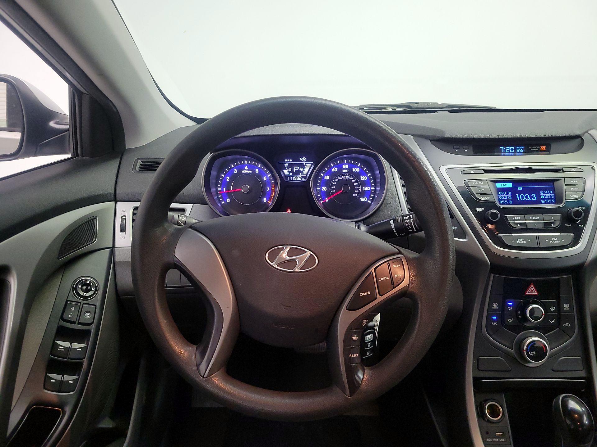 Thumbnail: 2014 Hyundai Elantra - 10
