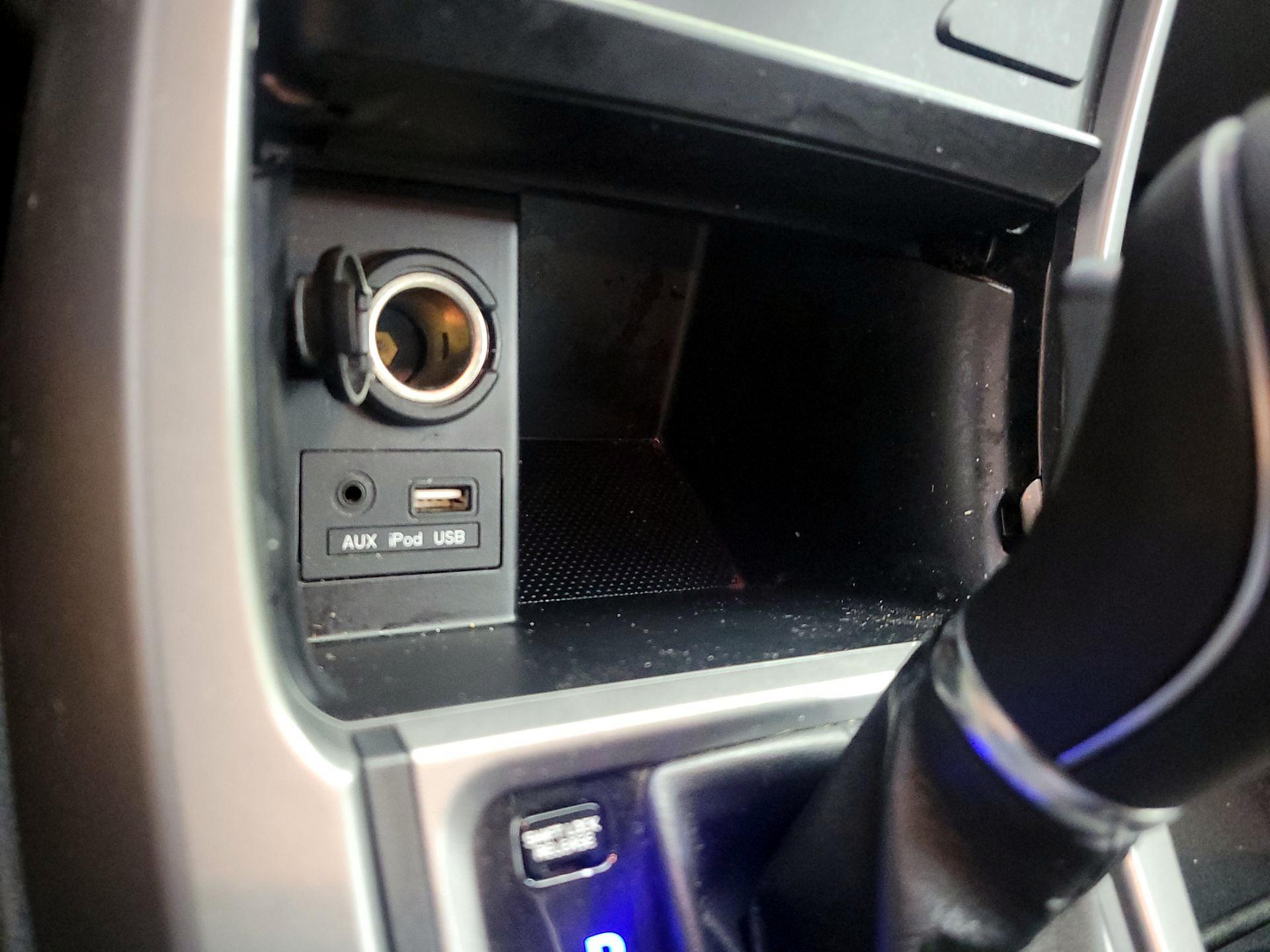 Thumbnail: 2014 Hyundai Elantra - 17