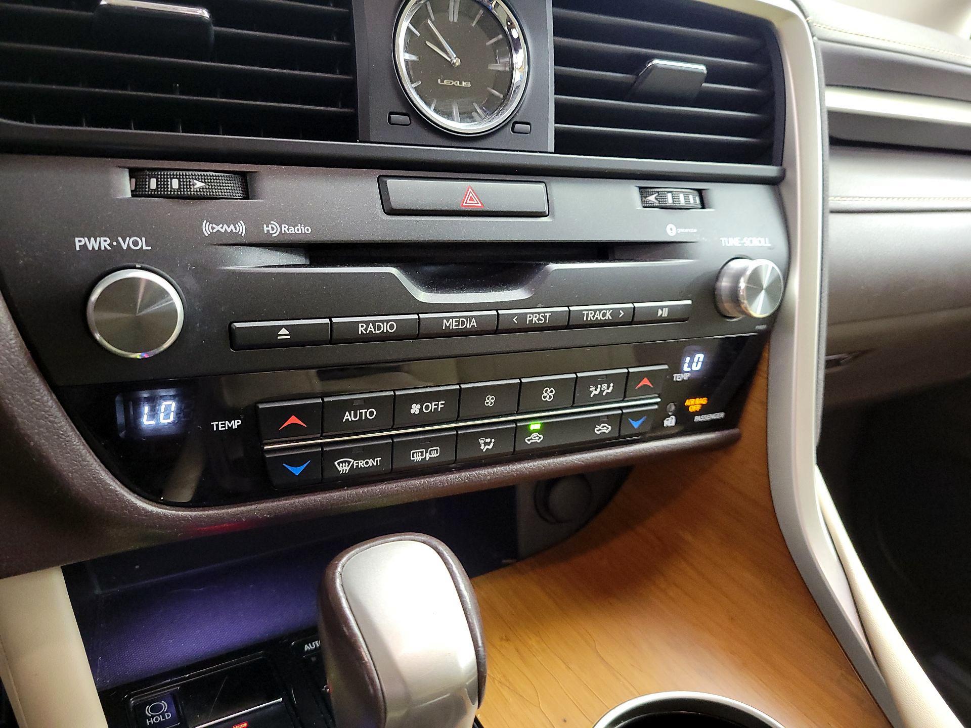 Thumbnail: 2016 Lexus RX - 16