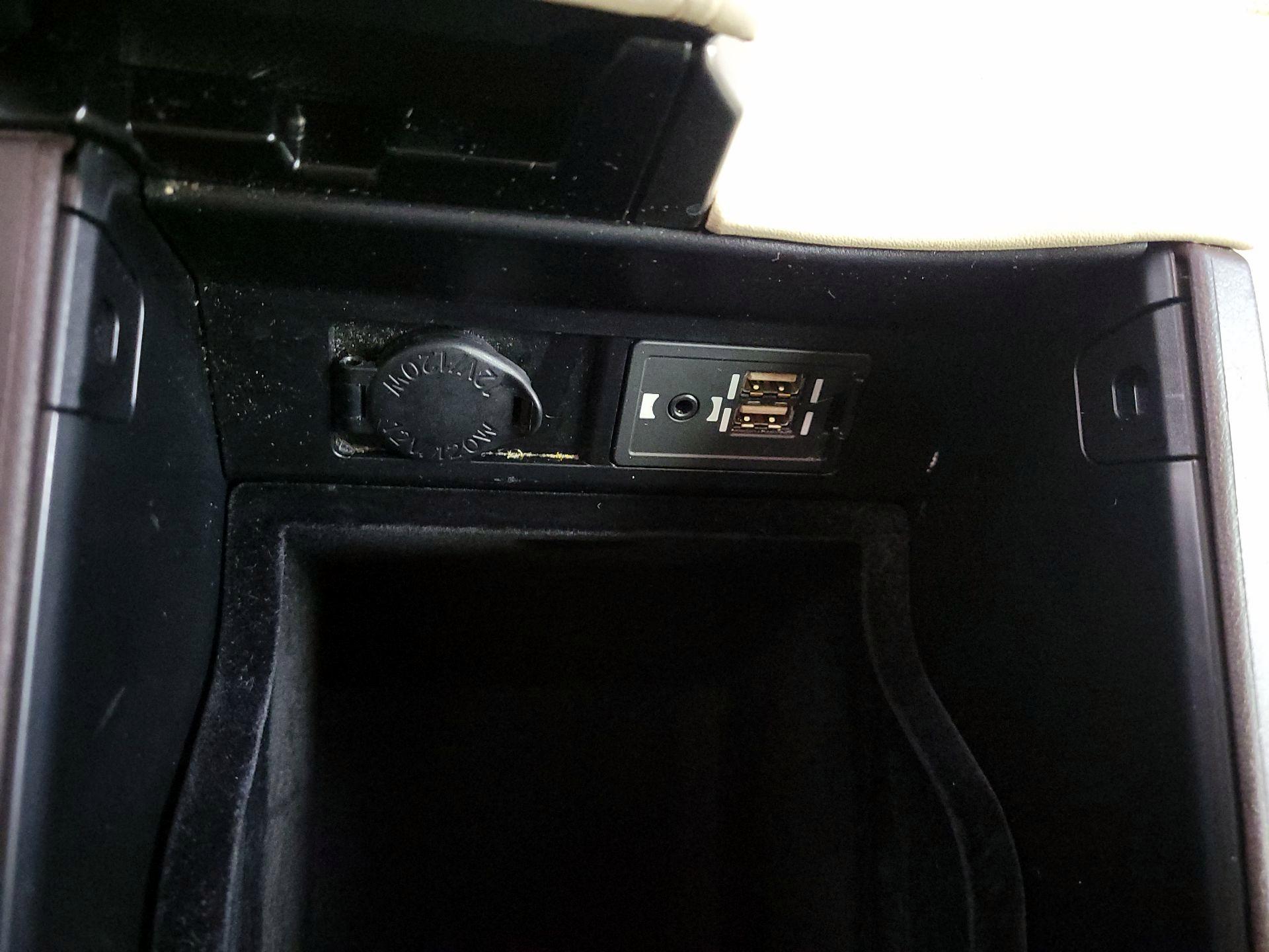 Thumbnail: 2016 Lexus RX - 18