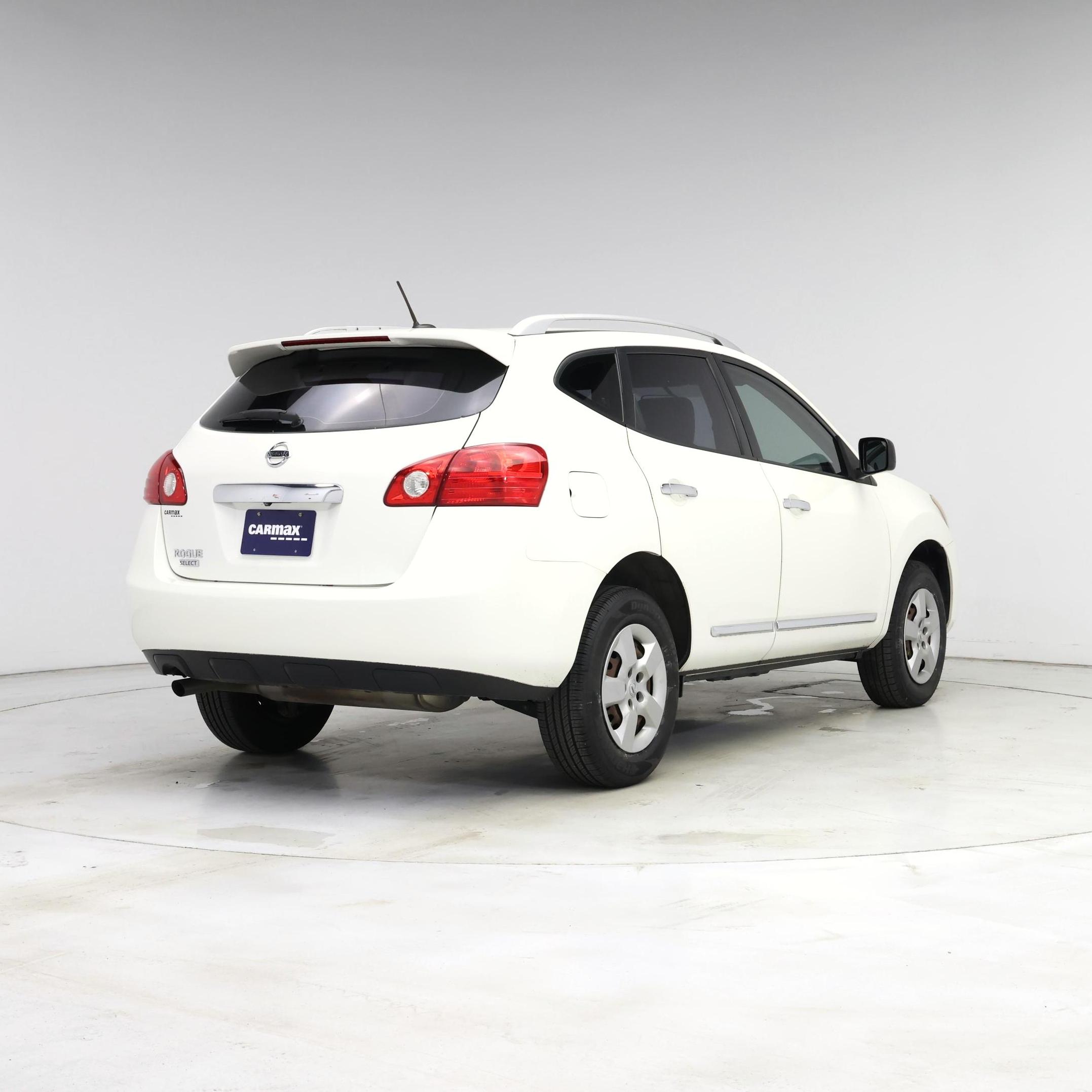Thumbnail: 2015 Nissan Rogue - 8