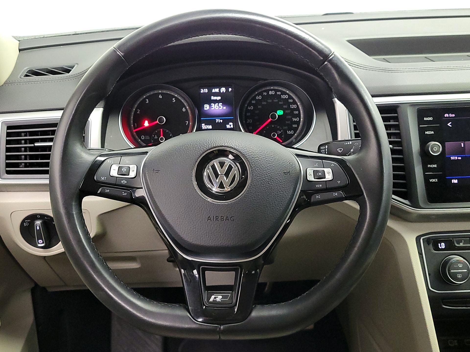 Thumbnail: 2019 Volkswagen Atlas - 10