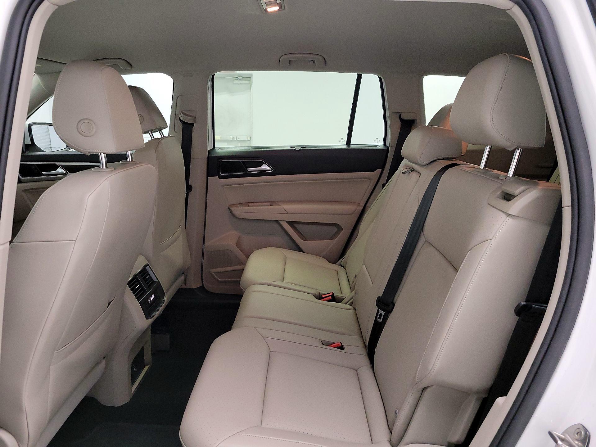 Thumbnail: 2019 Volkswagen Atlas - 19