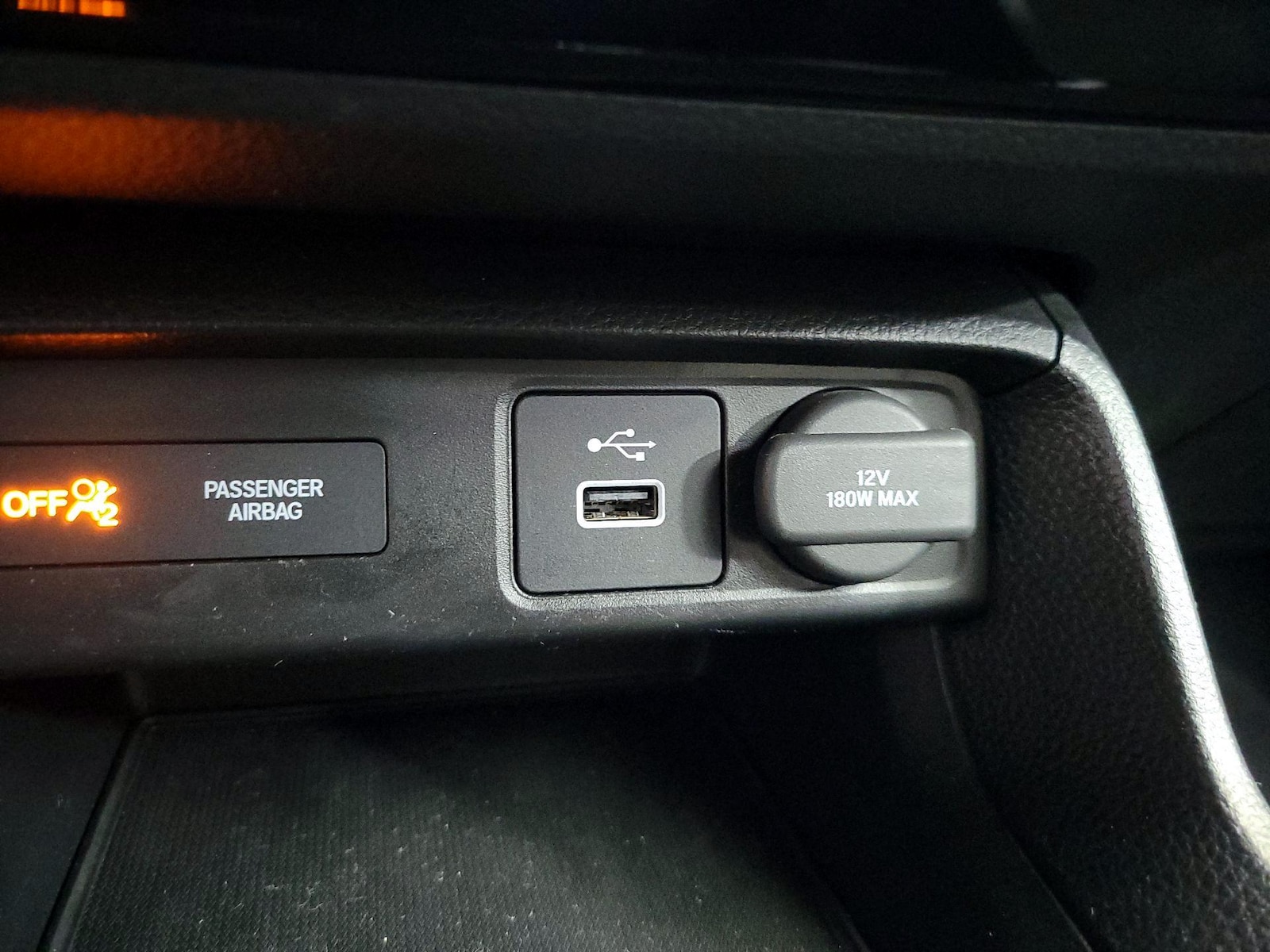2023 Honda Civic Sport - Photo 19