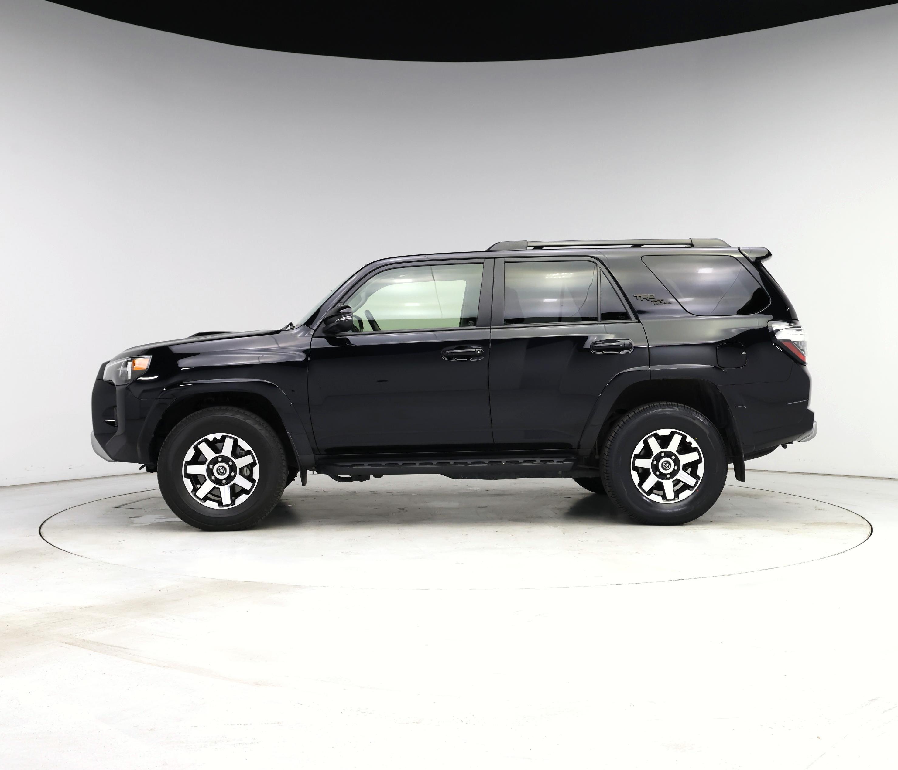 Thumbnail: 2024 Toyota 4Runner - 3