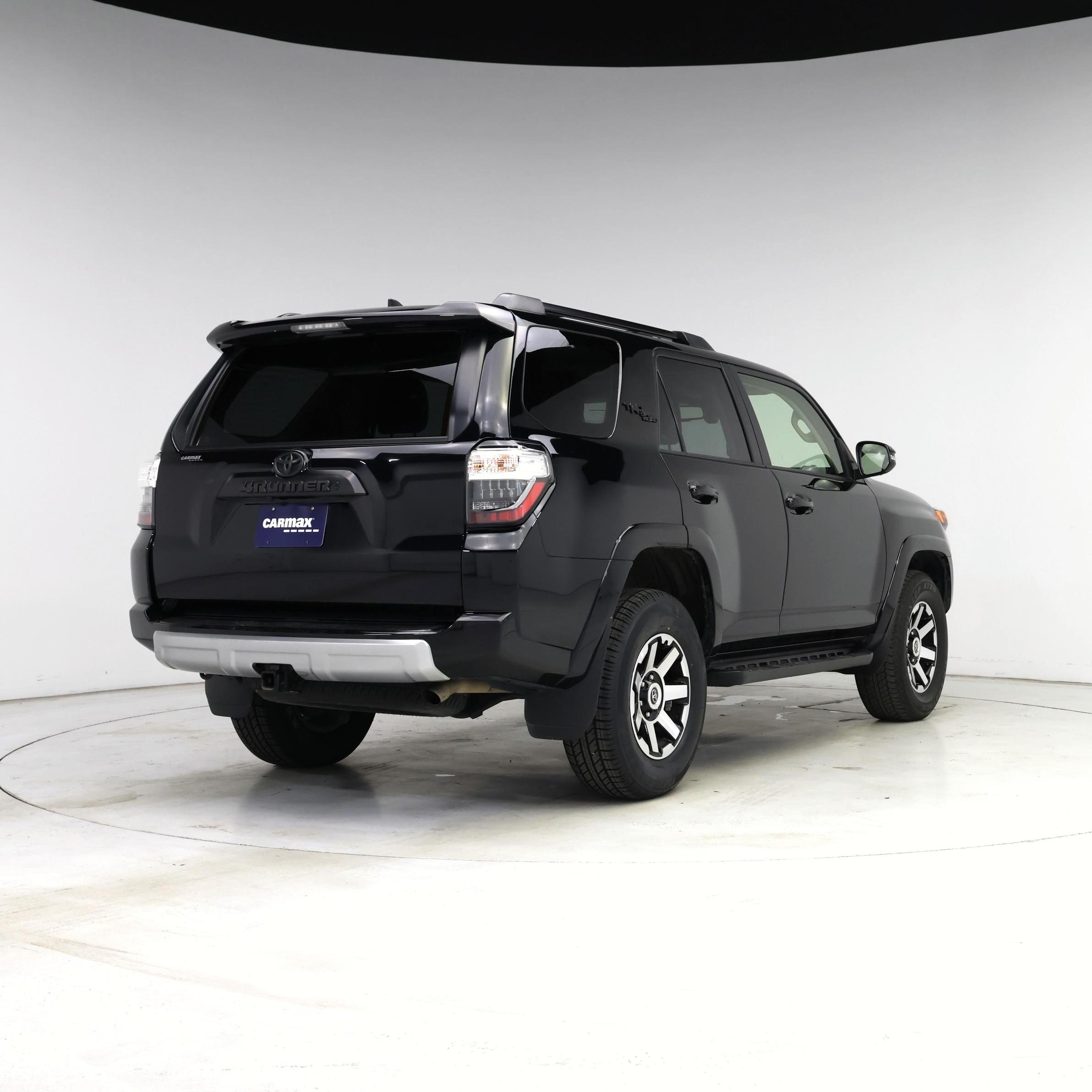 Thumbnail: 2024 Toyota 4Runner - 8