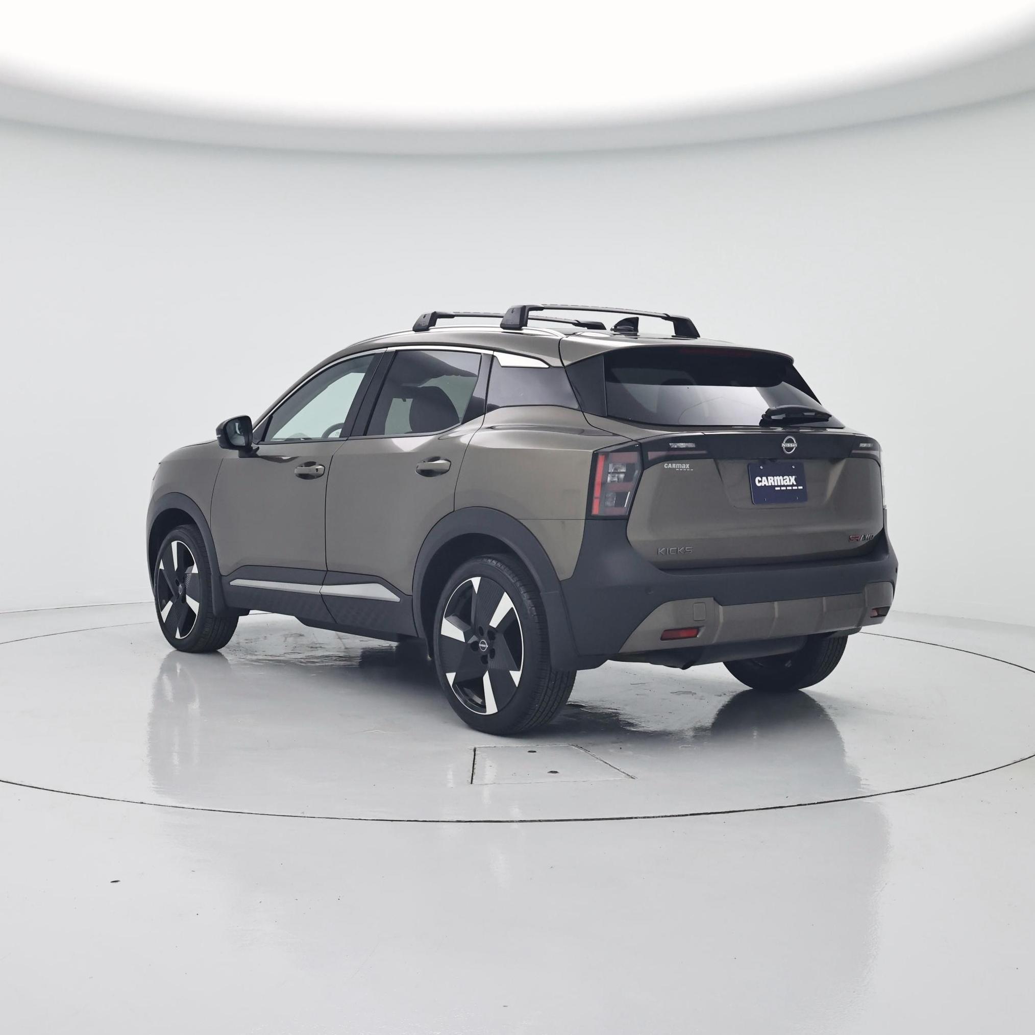 Thumbnail: 2026 Nissan Kicks - 2