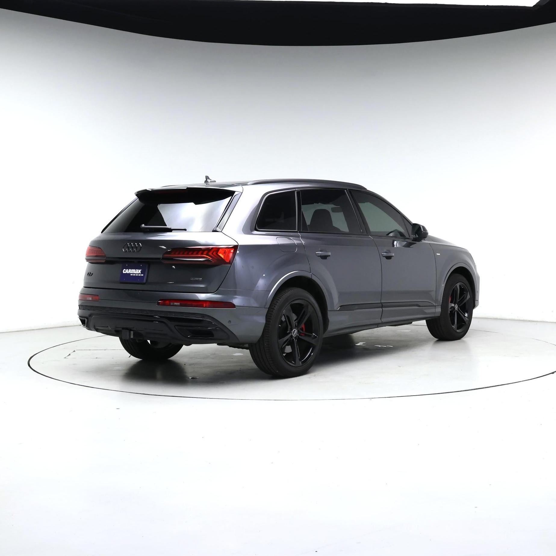Thumbnail: 2024 Audi Q7 - 8
