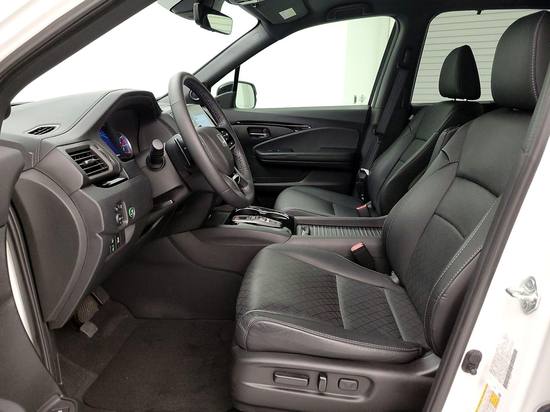 Thumbnail: 2021 Honda Passport - 11