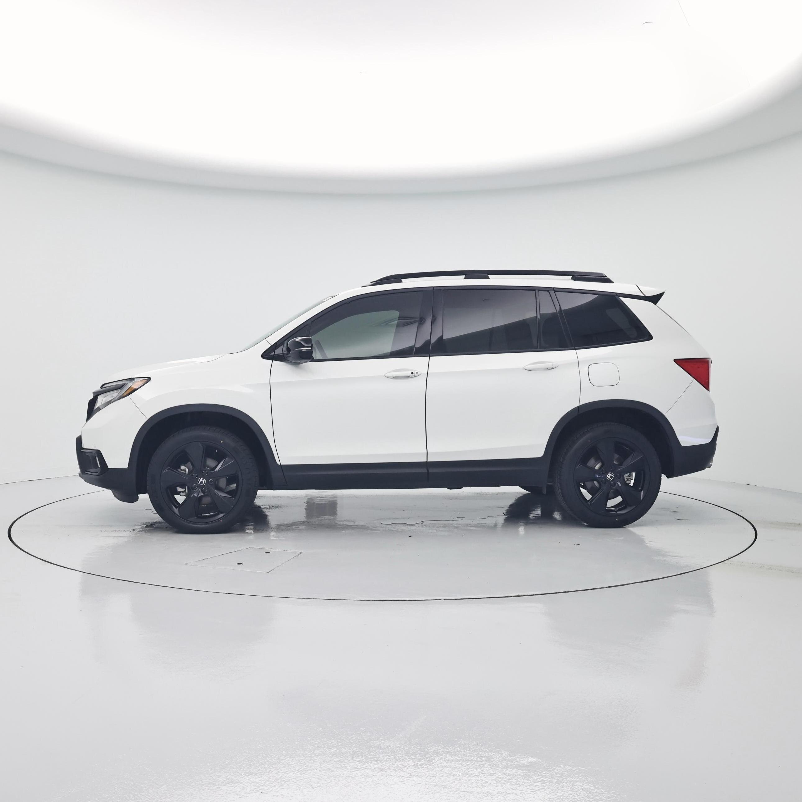 Thumbnail: 2021 Honda Passport - 3