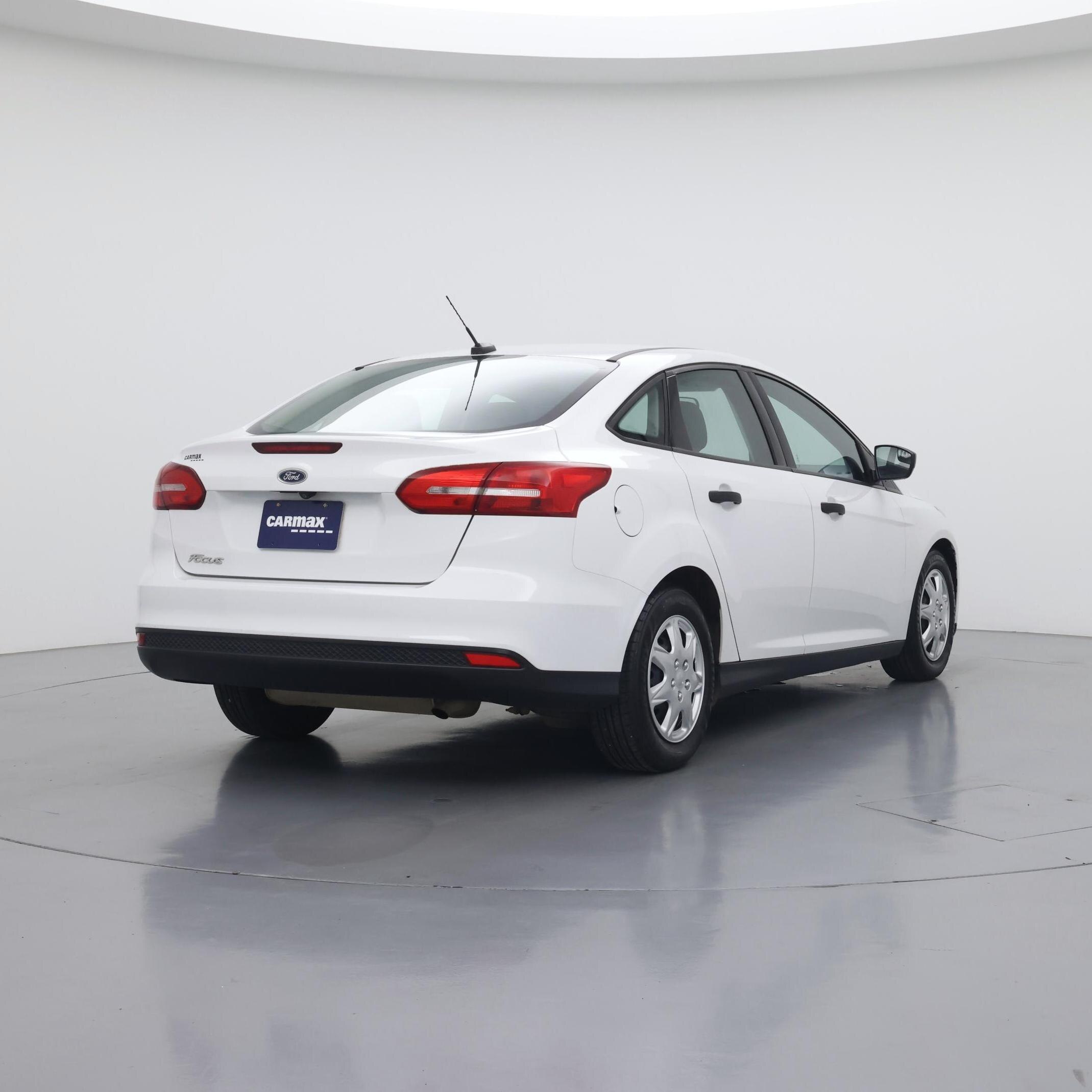 Thumbnail: 2018 Ford Focus - 8