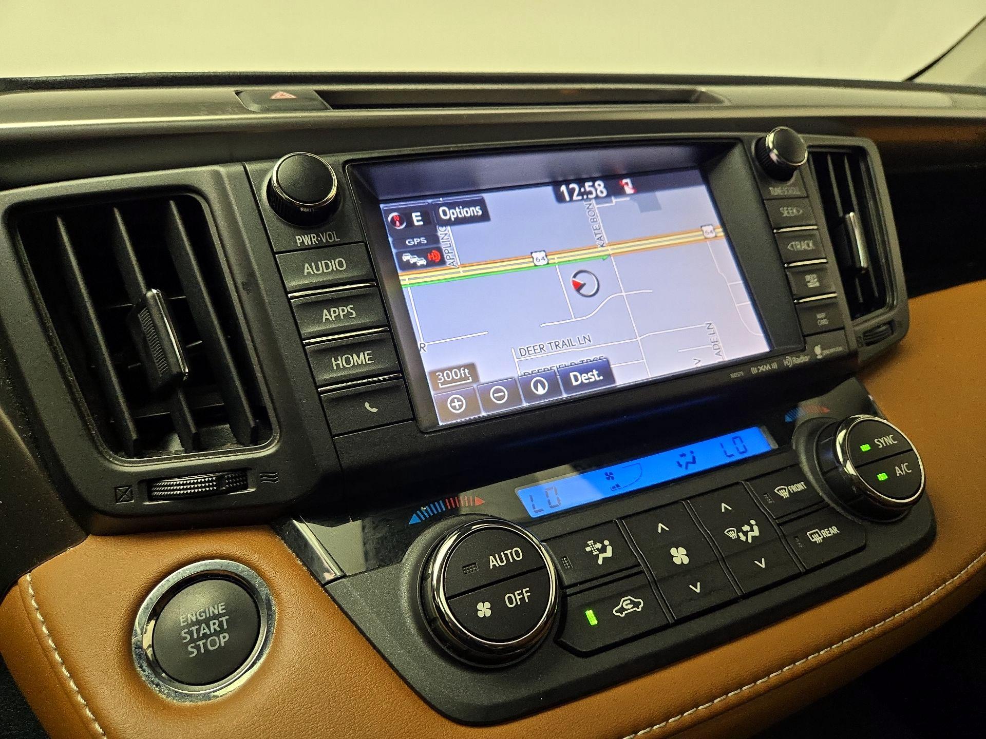 Thumbnail: 2016 Toyota RAV4 - 14