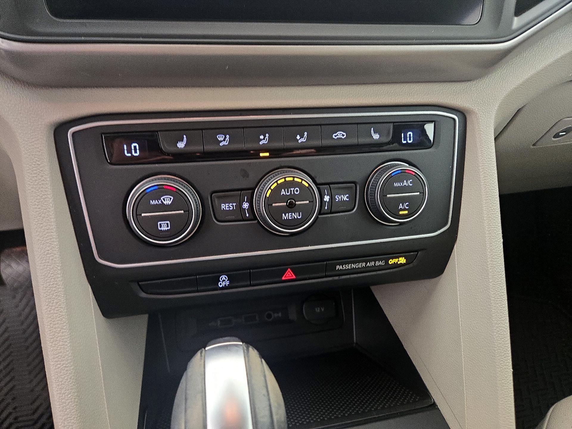 Thumbnail: 2020 Volkswagen Atlas - 16