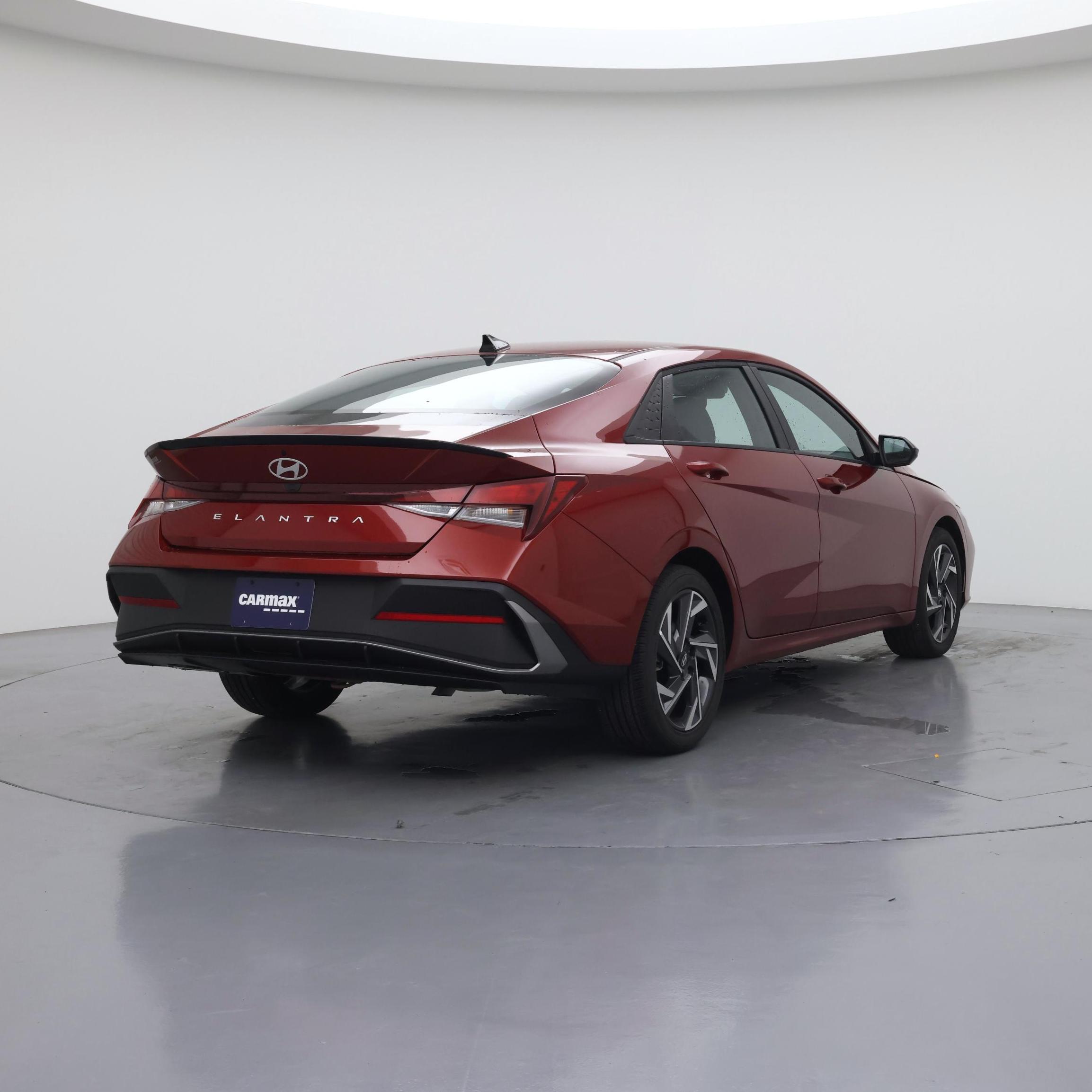 Thumbnail: 2025 Hyundai Elantra - 8