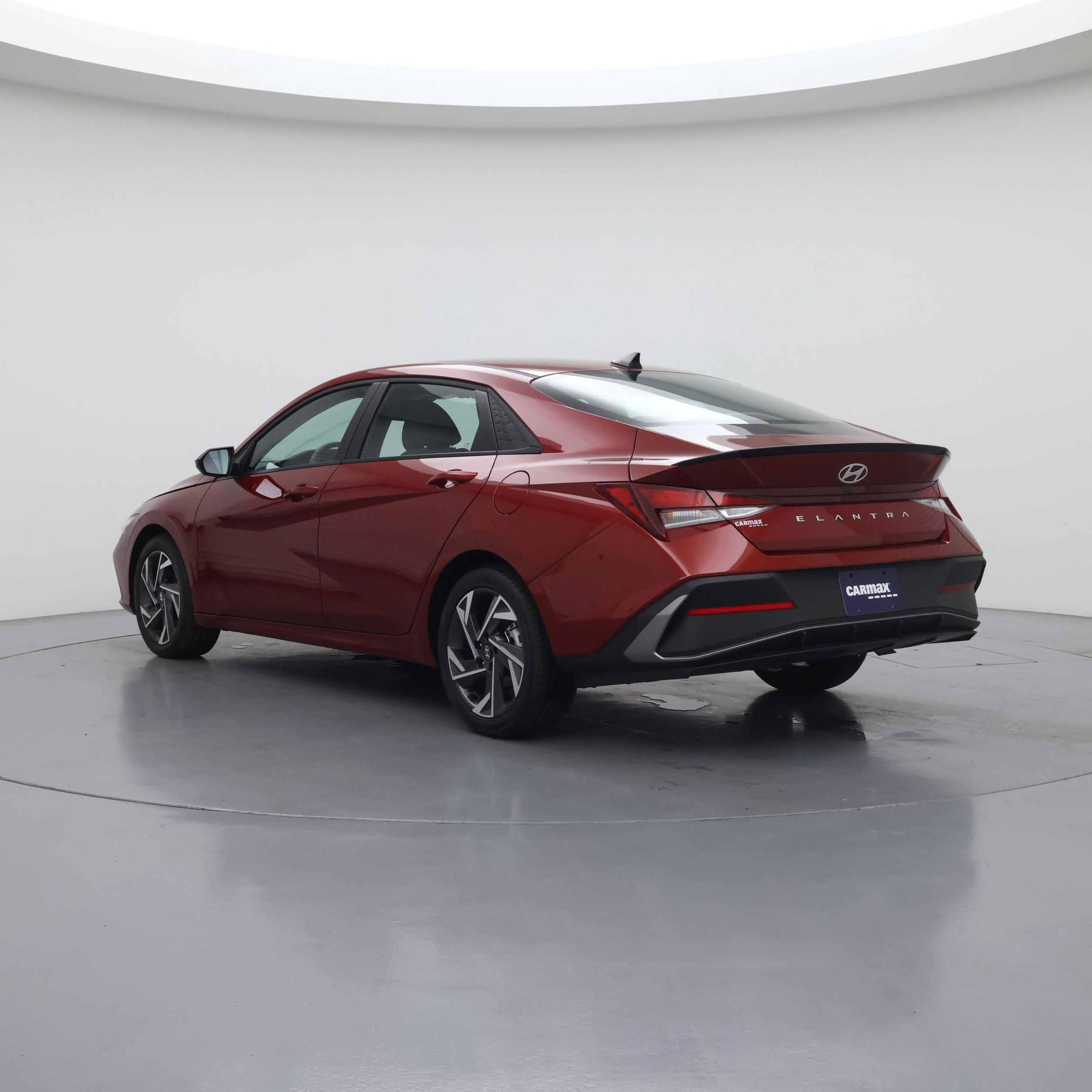 Thumbnail: 2025 Hyundai Elantra - 2