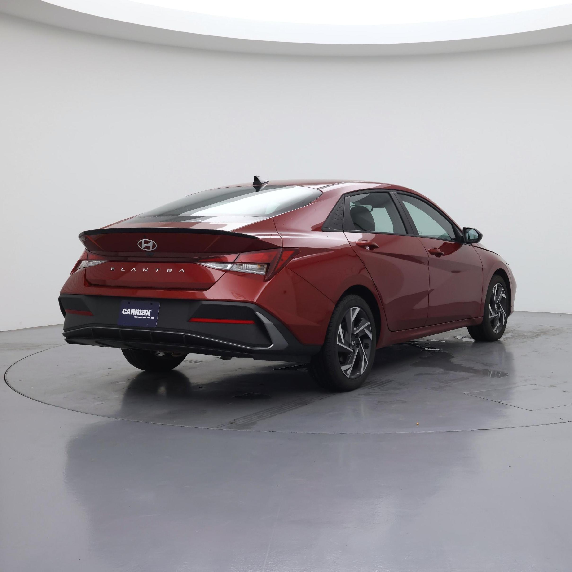 Thumbnail: 2025 Hyundai Elantra - 8