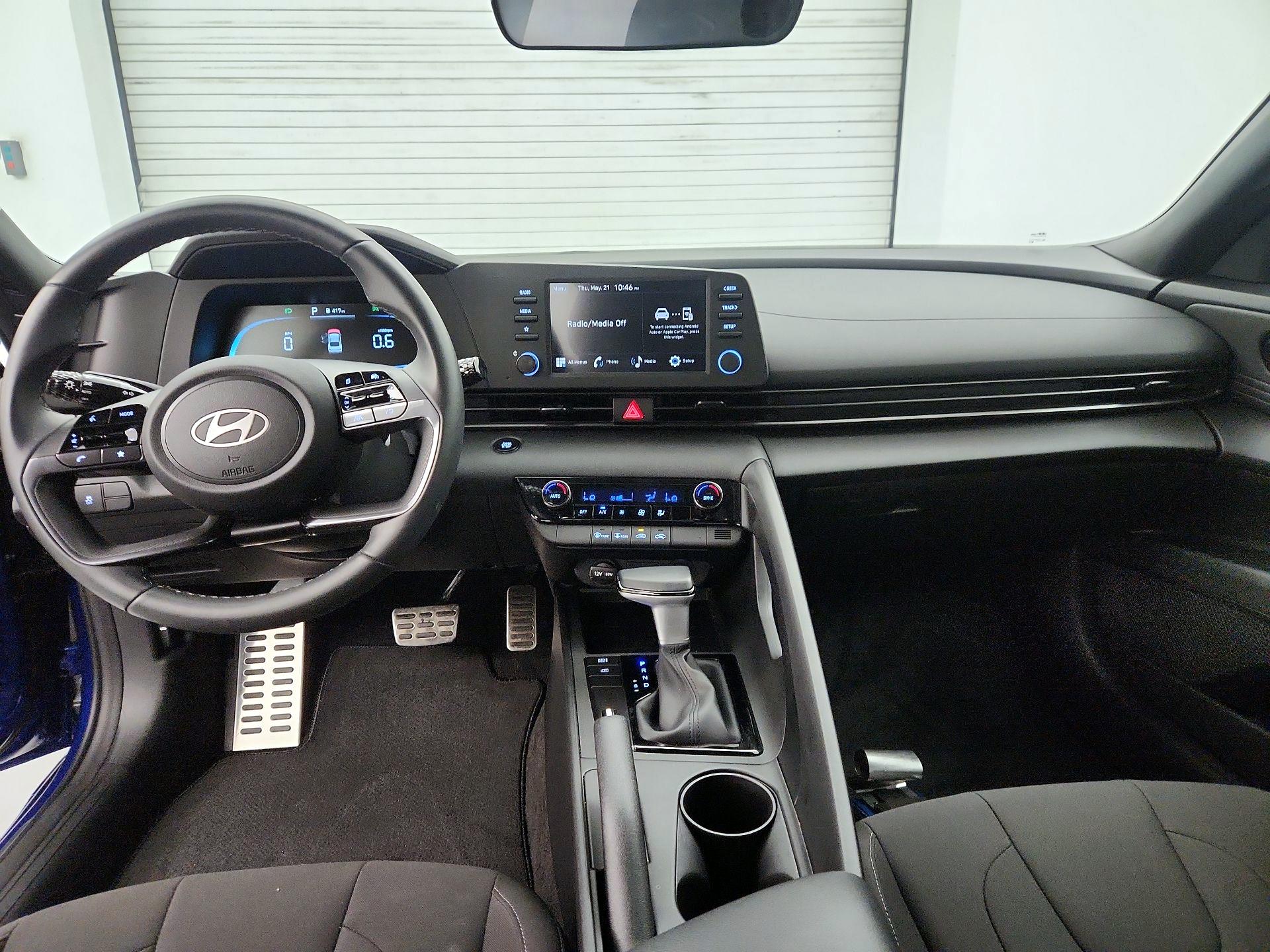Thumbnail: 2025 Hyundai Elantra - 9