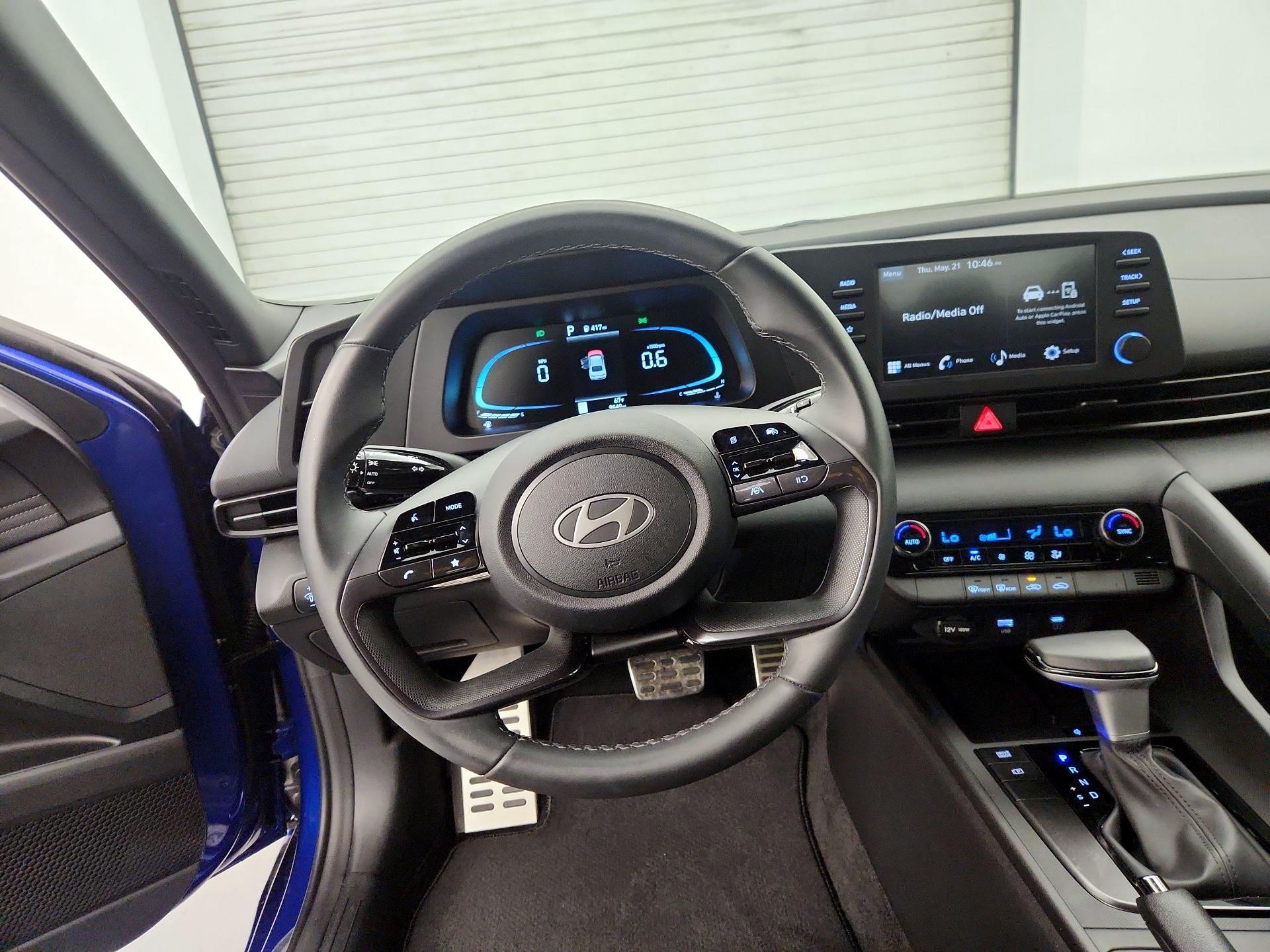 Thumbnail: 2025 Hyundai Elantra - 10
