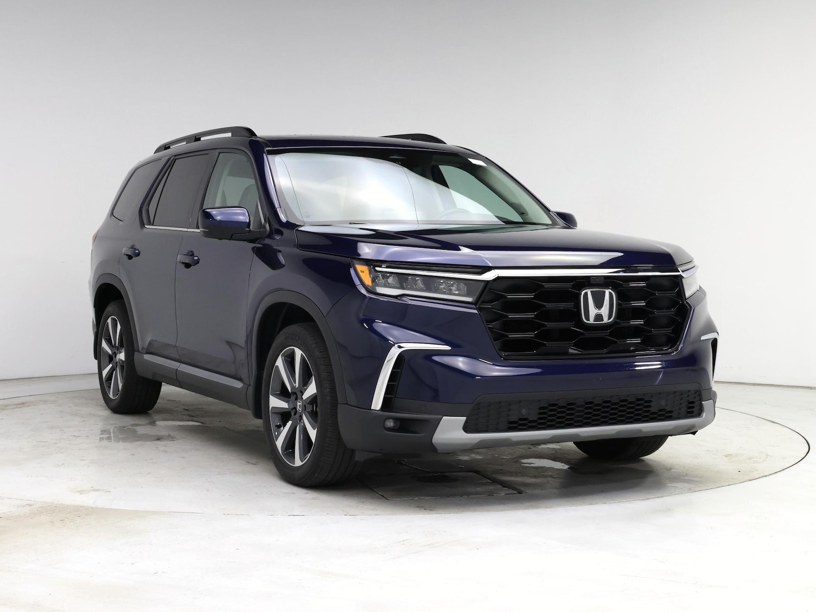 2023 Honda Pilot Elite - Photo 2