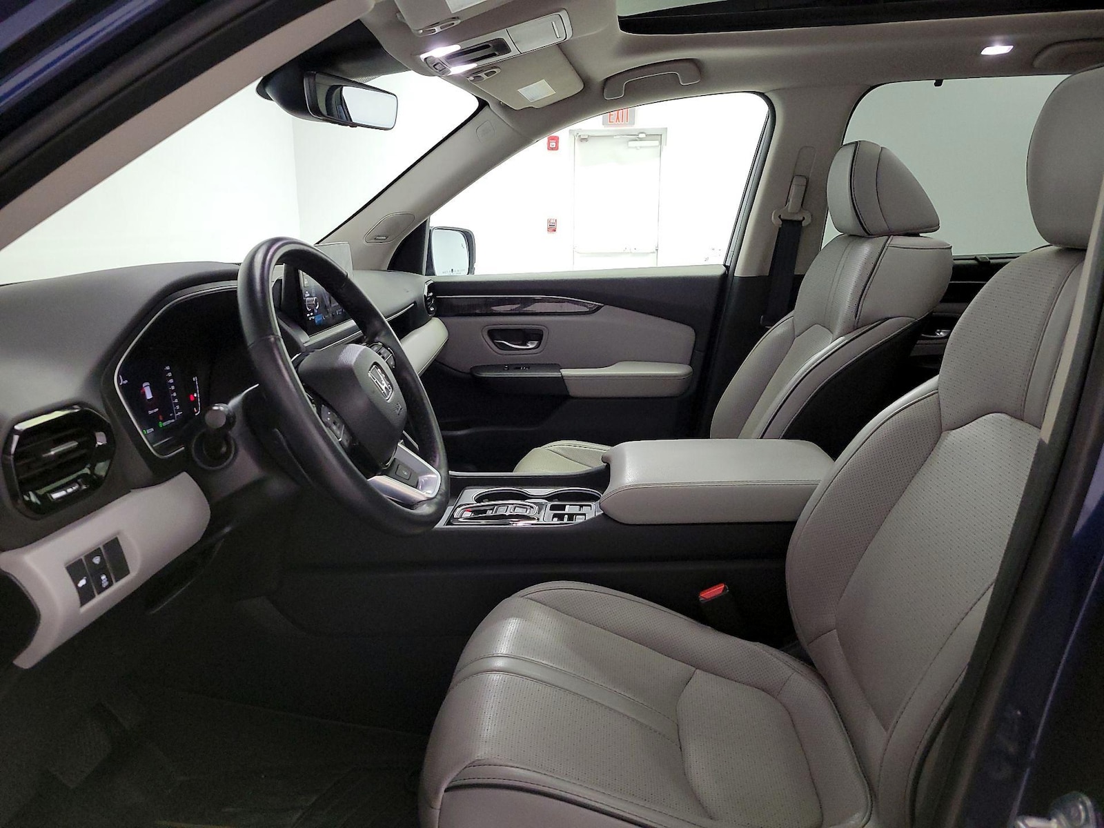 2023 Honda Pilot Elite - Photo 12