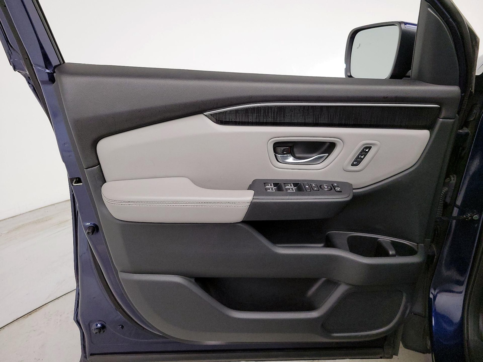2023 Honda Pilot Elite - Photo 13