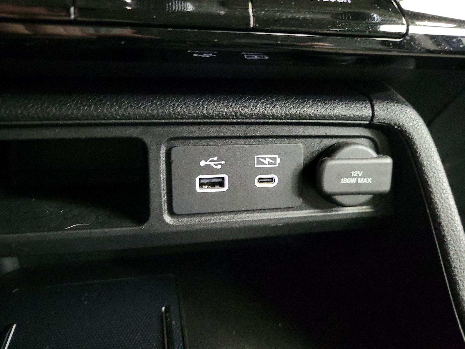 2023 Honda Pilot Elite - Photo 20