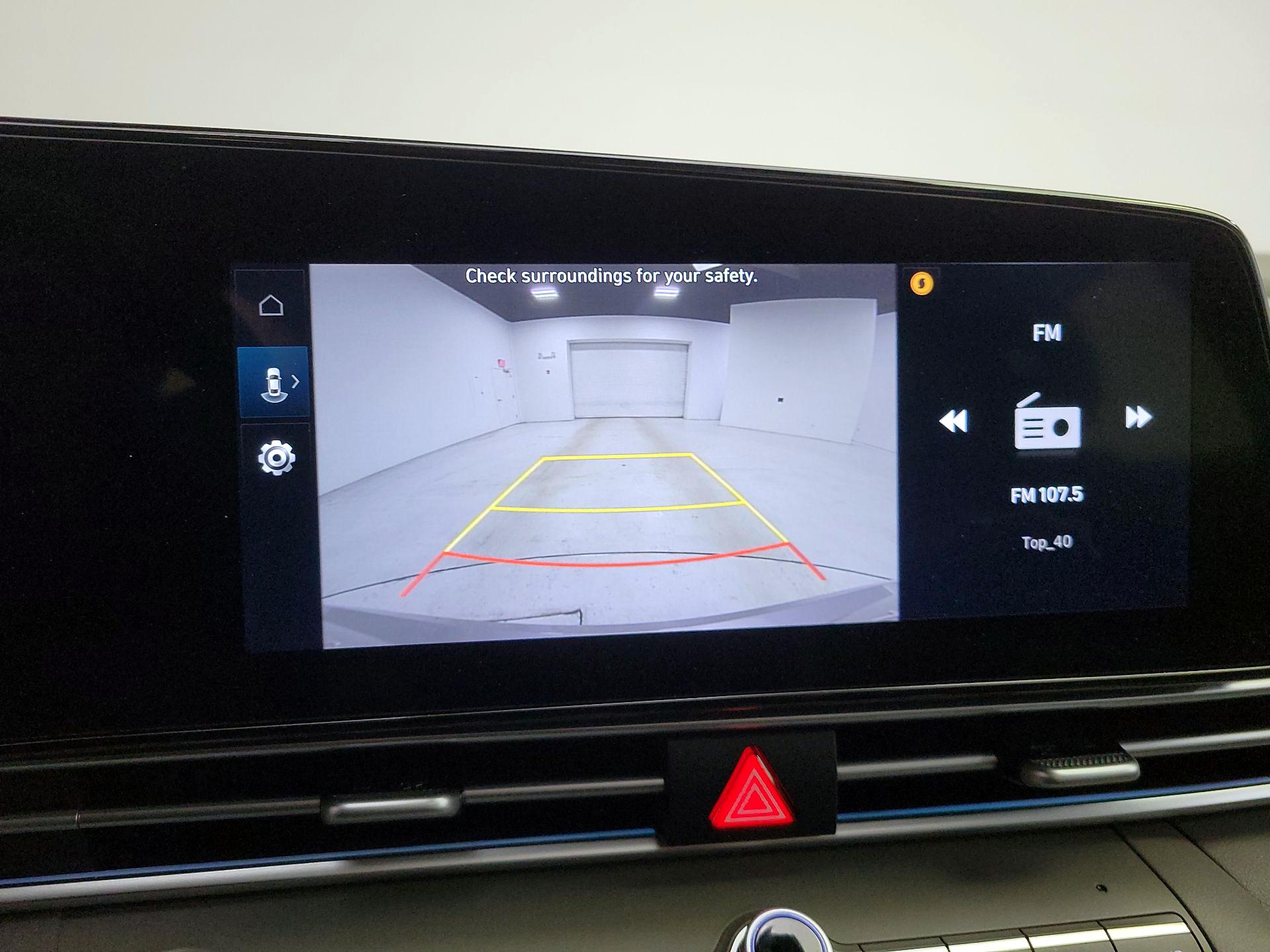 Thumbnail: 2025 Hyundai Elantra - 15